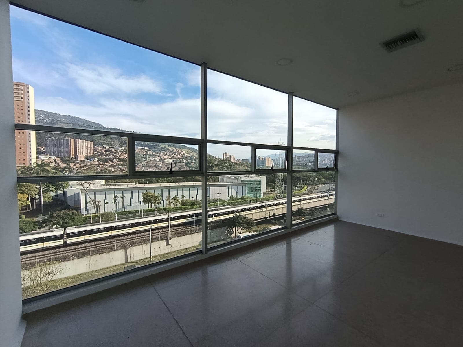 Consultorio en arriendo en Niquia, Bello — foto 3 de 11