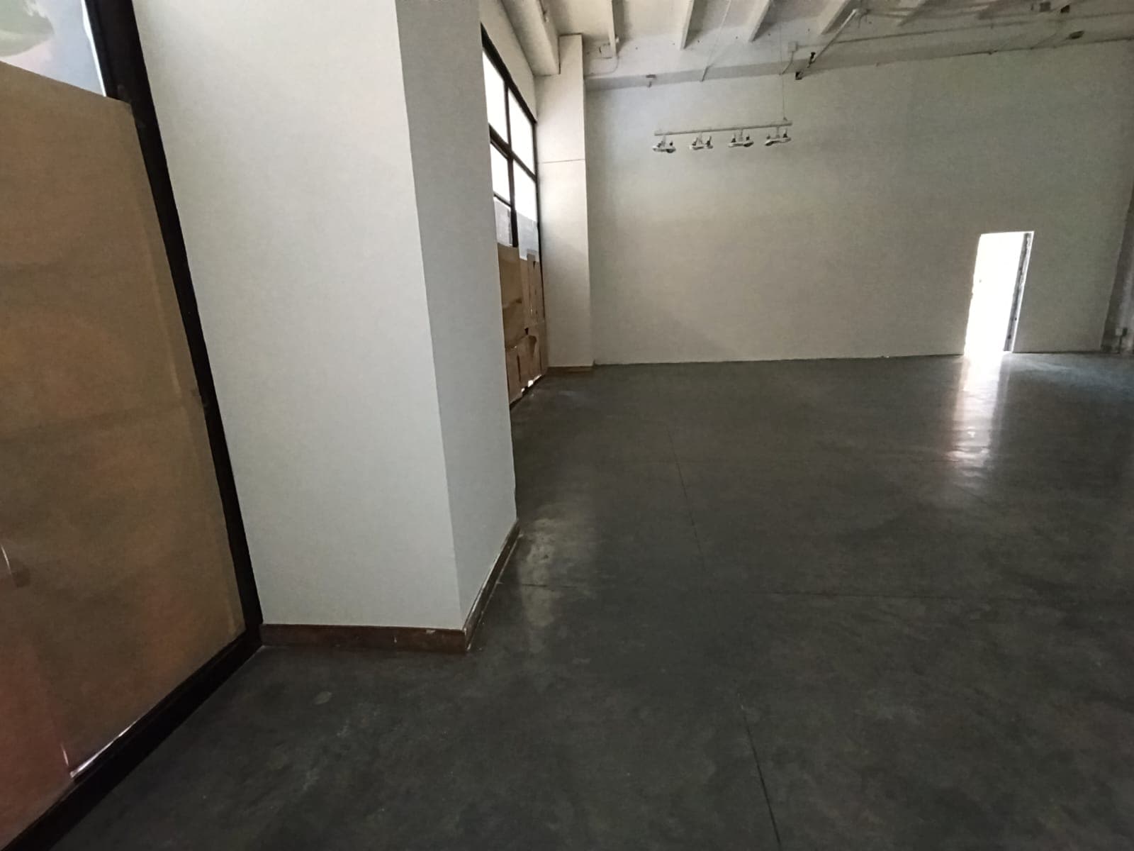 Local en arriendo en Caribe, Centro, Medellín — foto 3 de 11