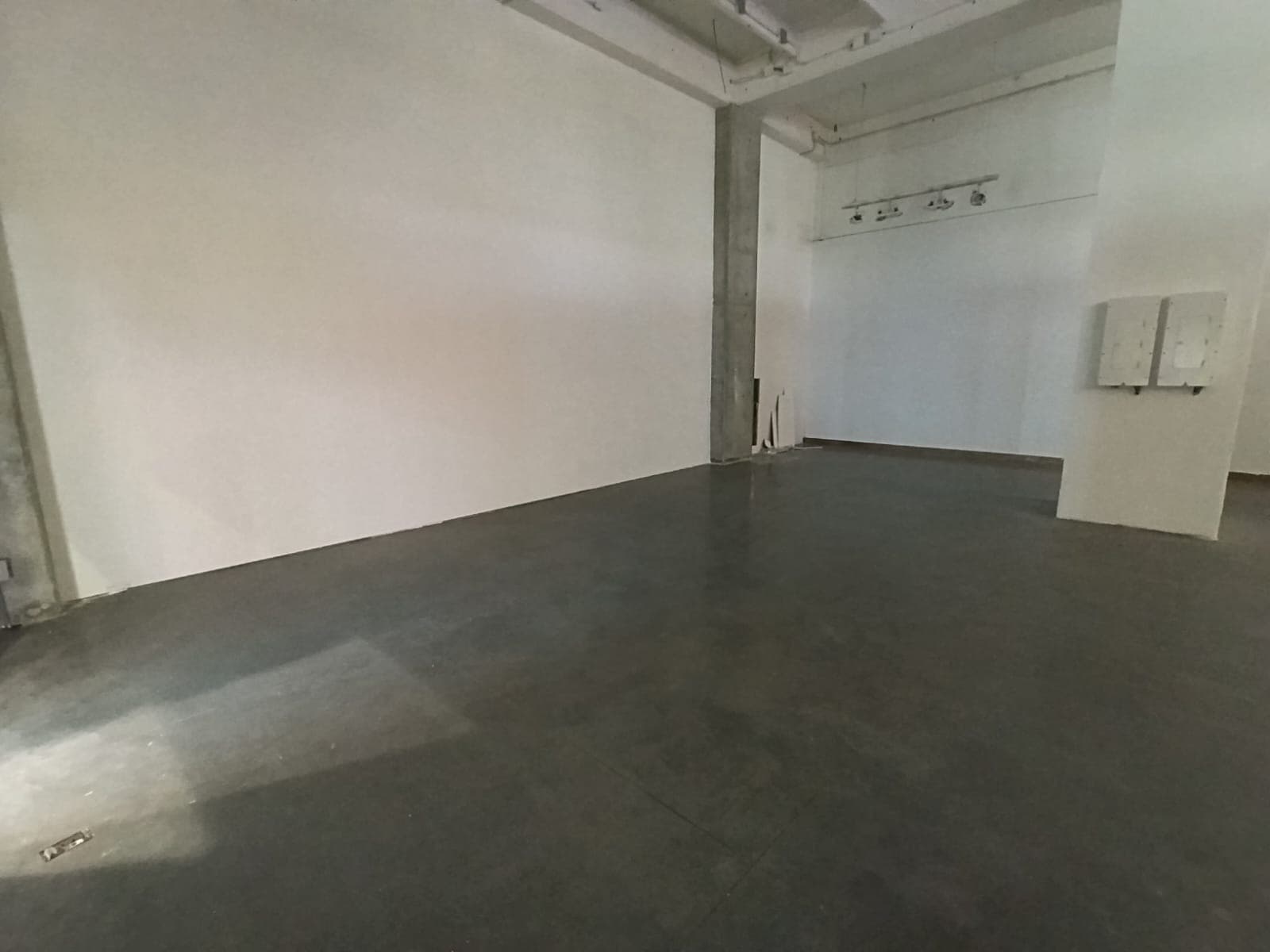 Local en arriendo en Caribe, Centro, Medellín — foto 2 de 9