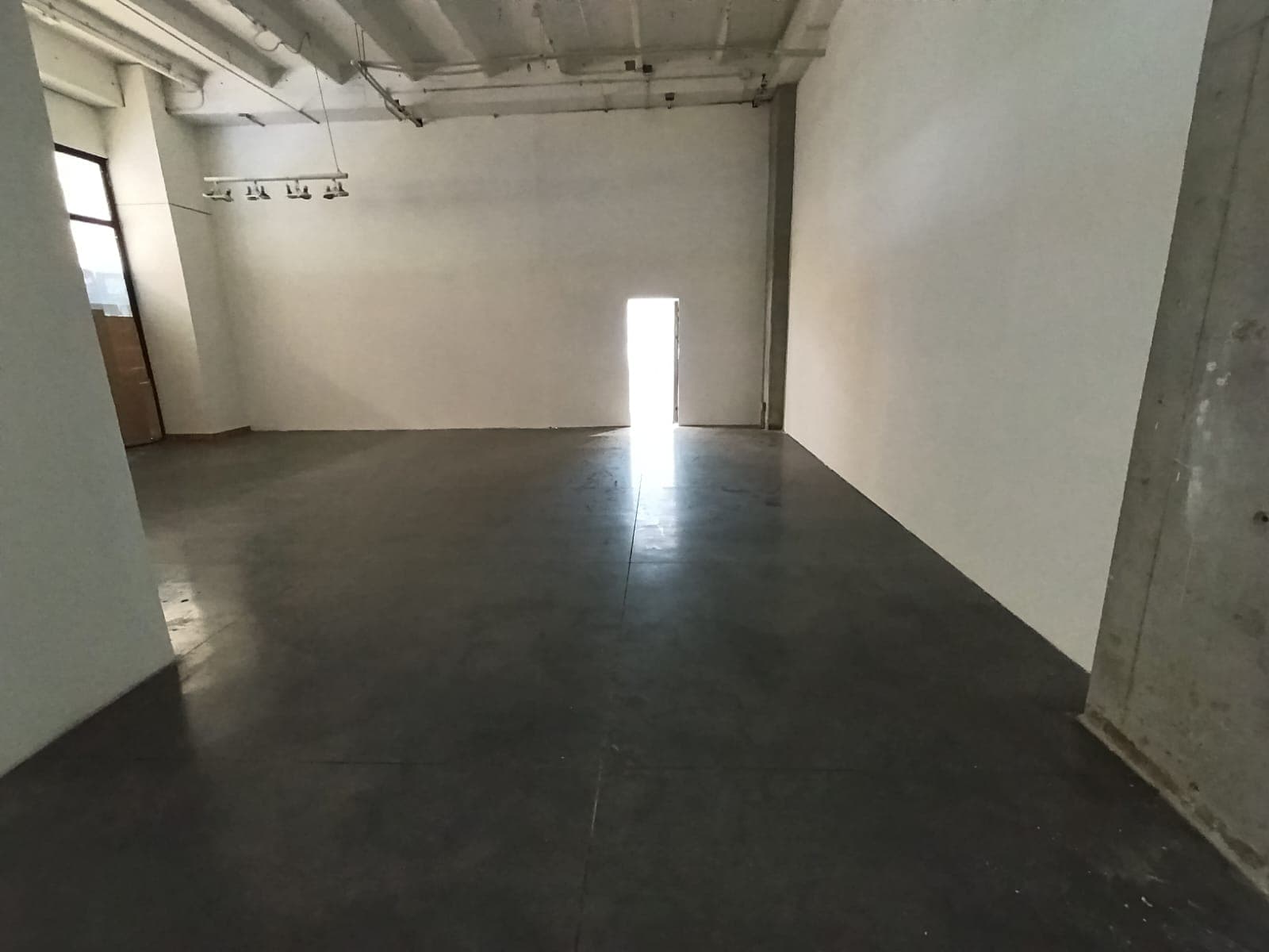 Local en arriendo en Caribe, Centro, Medellín — foto 3 de 9