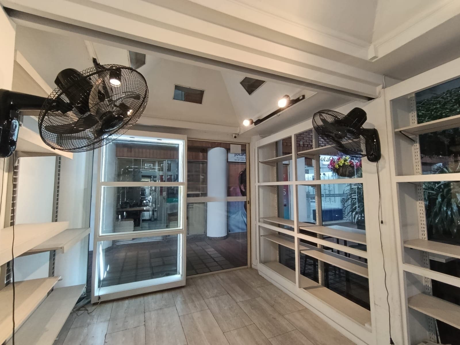 Burbuja en arriendo en San Diego, El Poblado, Medellín — foto 2 de 8