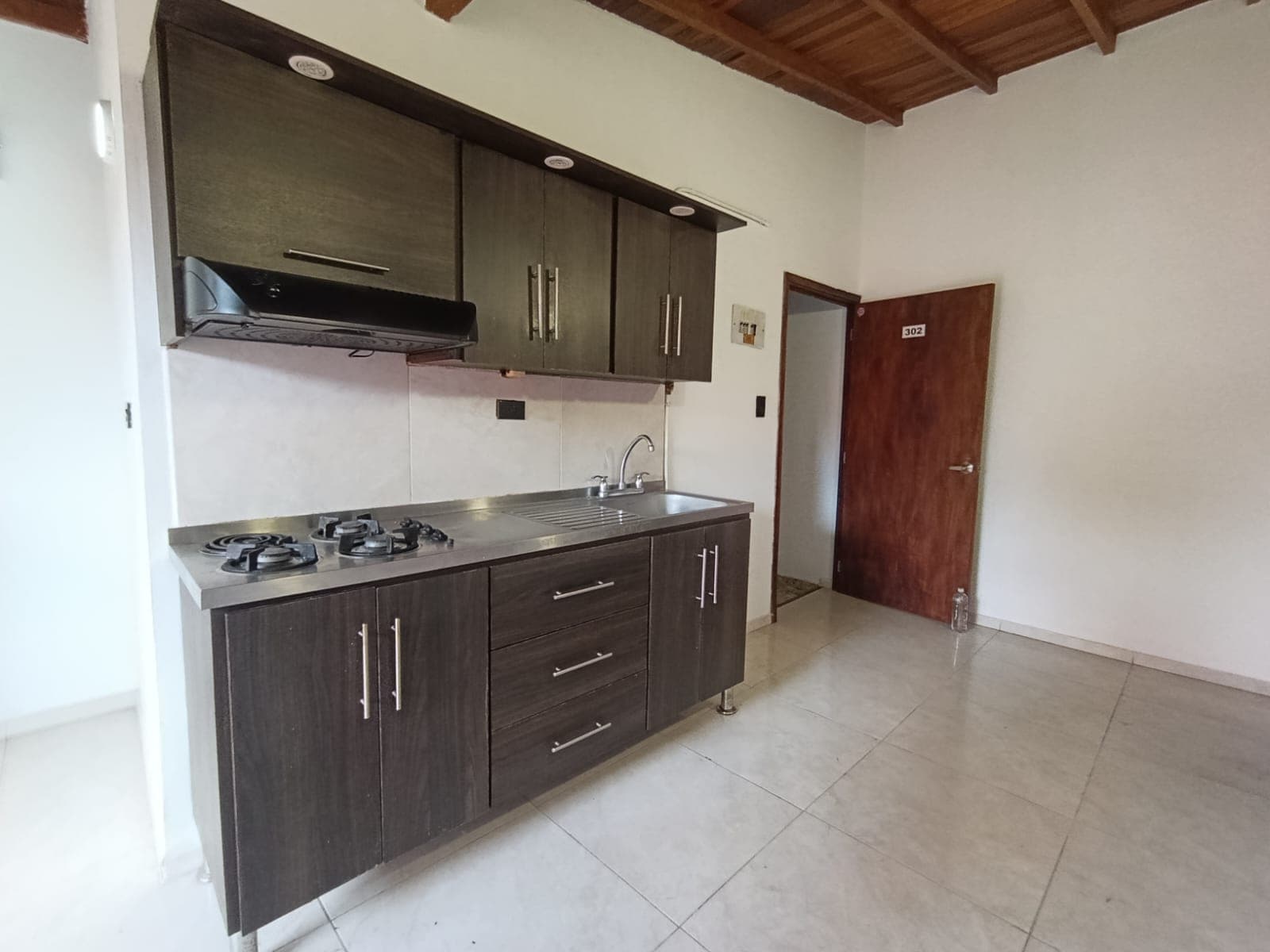 Apartaestudio en arriendo en Las Lomas, El Poblado, Medellín — foto 4 de 13