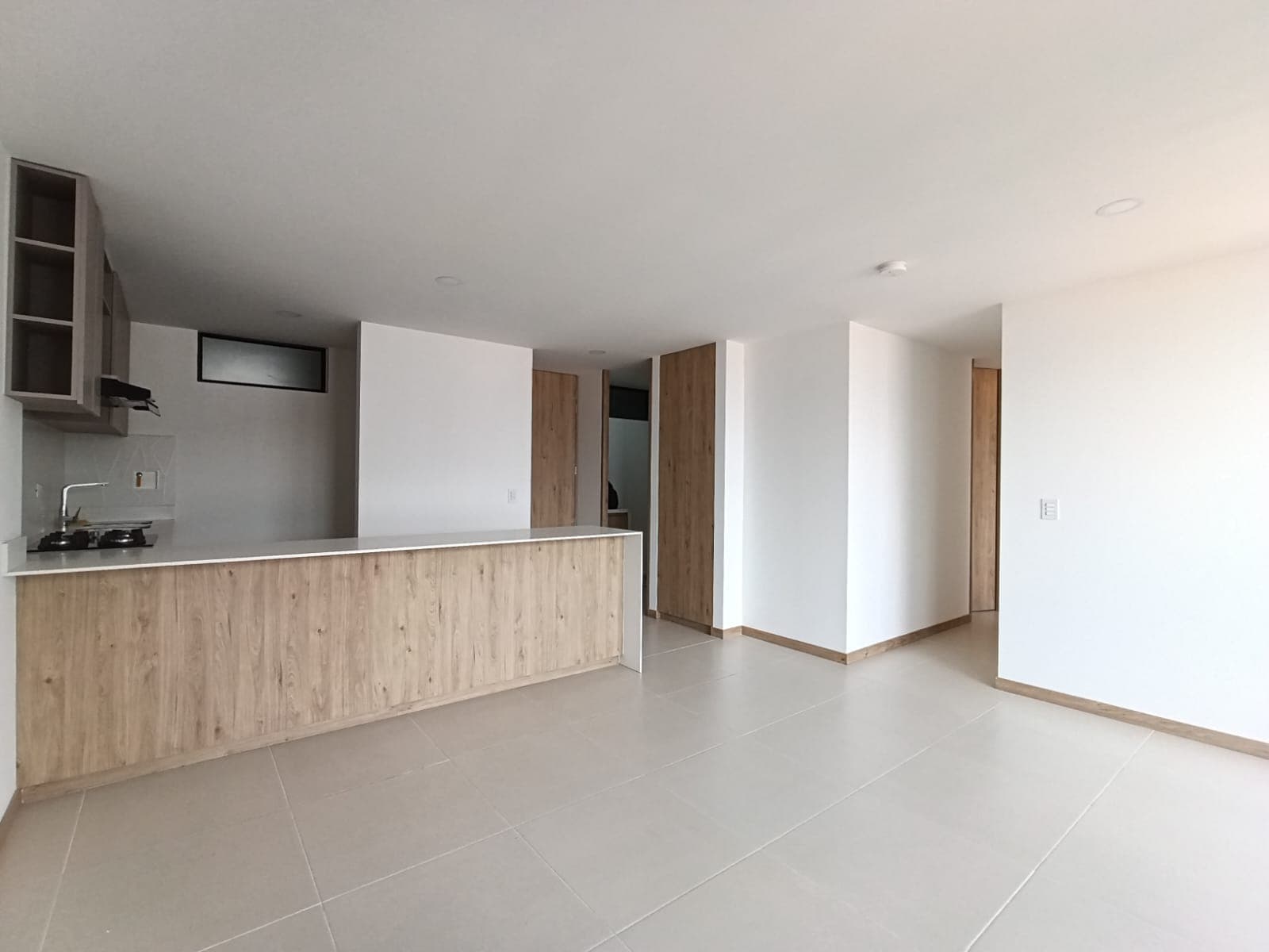 Apartamento en arriendo en Loma Del Escobero, Envigado — foto 2 de 20