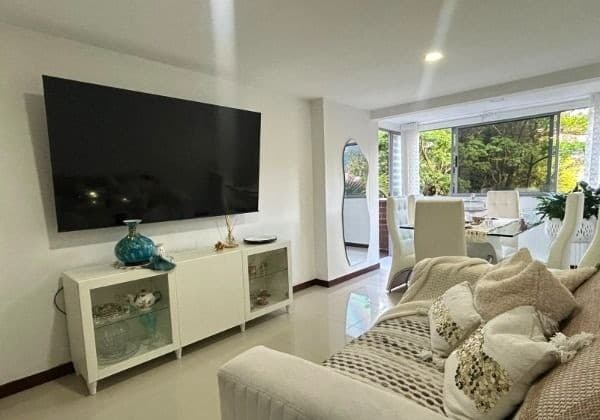 Apartamento en arriendo en Loma Del Escobero, Envigado — foto 2 de 20