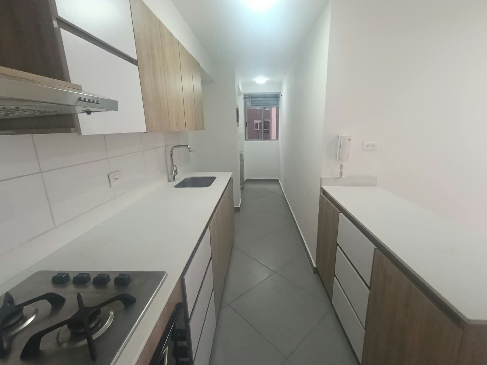Apartamento en arriendo en Vegas De San Jose, Sabaneta — foto 4 de 17