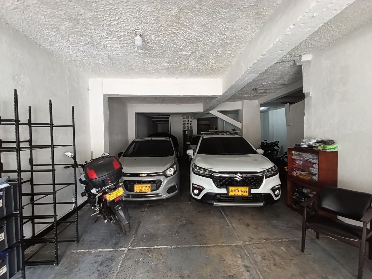 Local en arriendo en La Candelaria, Centro, Medellín — foto 1 de 13