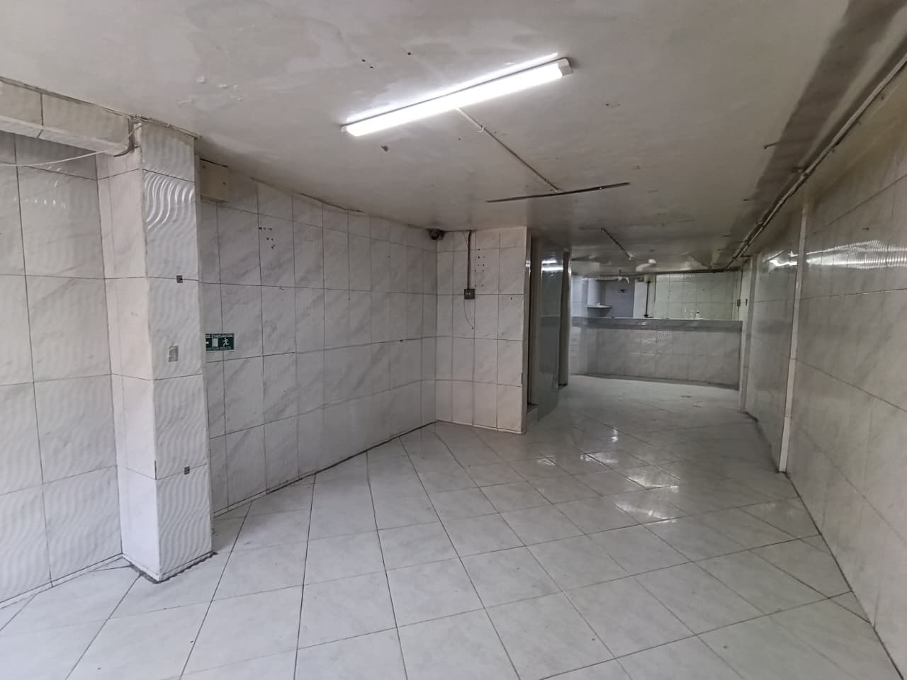 Local en arriendo en La Candelaria, Centro, Medellín — foto 1 de 12