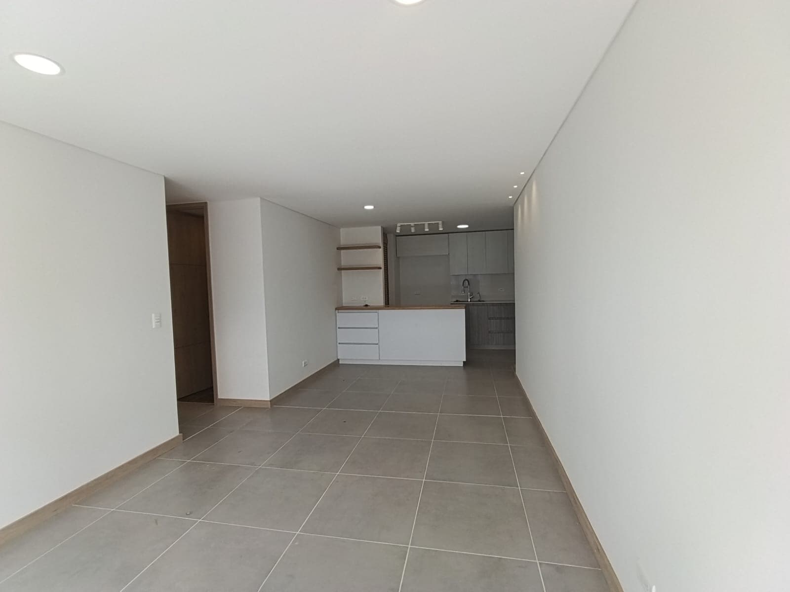 Apartamento en arriendo en Camino Verde, Envigado — foto 5 de 20