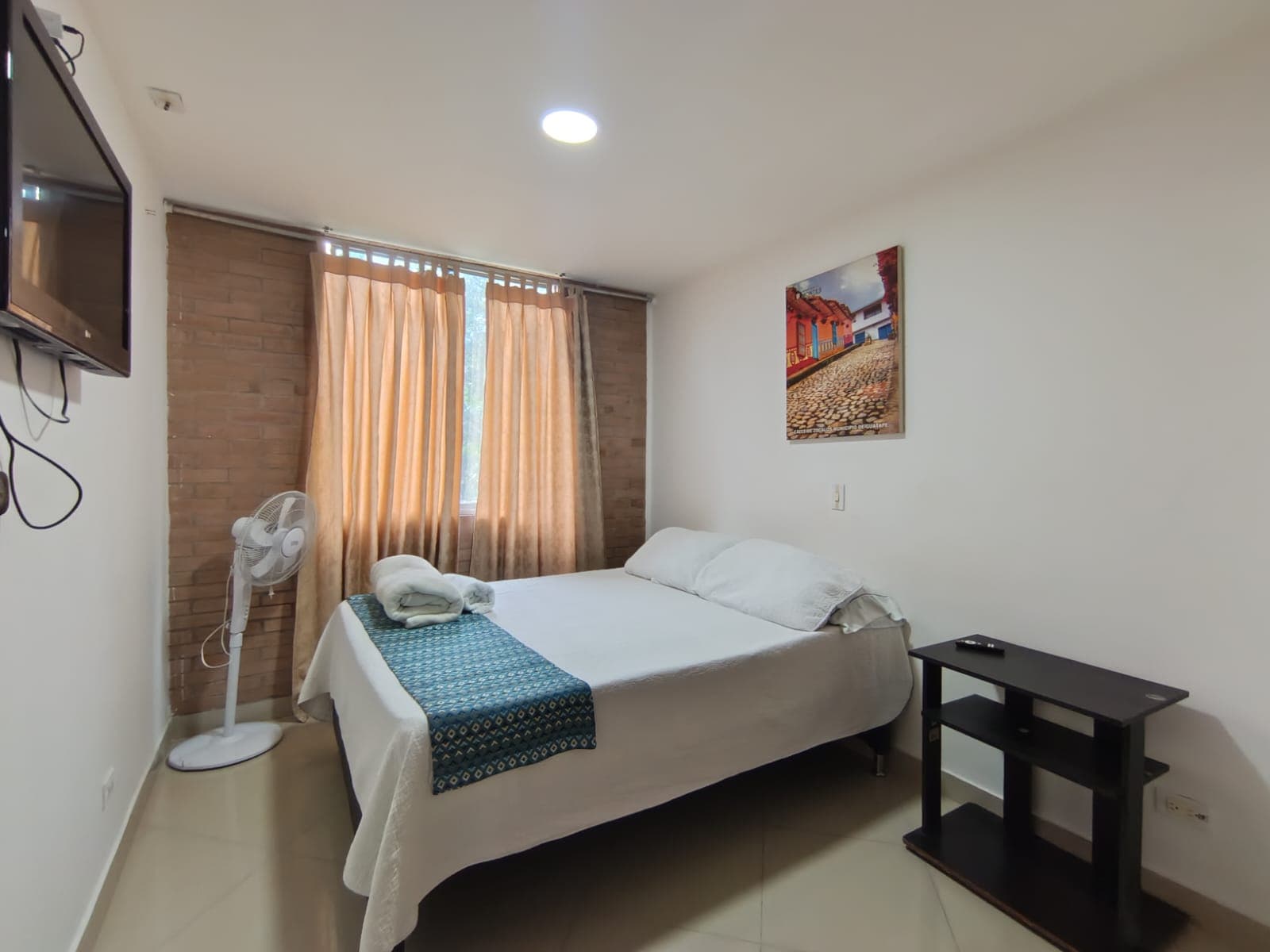 Apartaestudio en arriendo en Estadio, Laureles, Medellín — foto 4 de 8