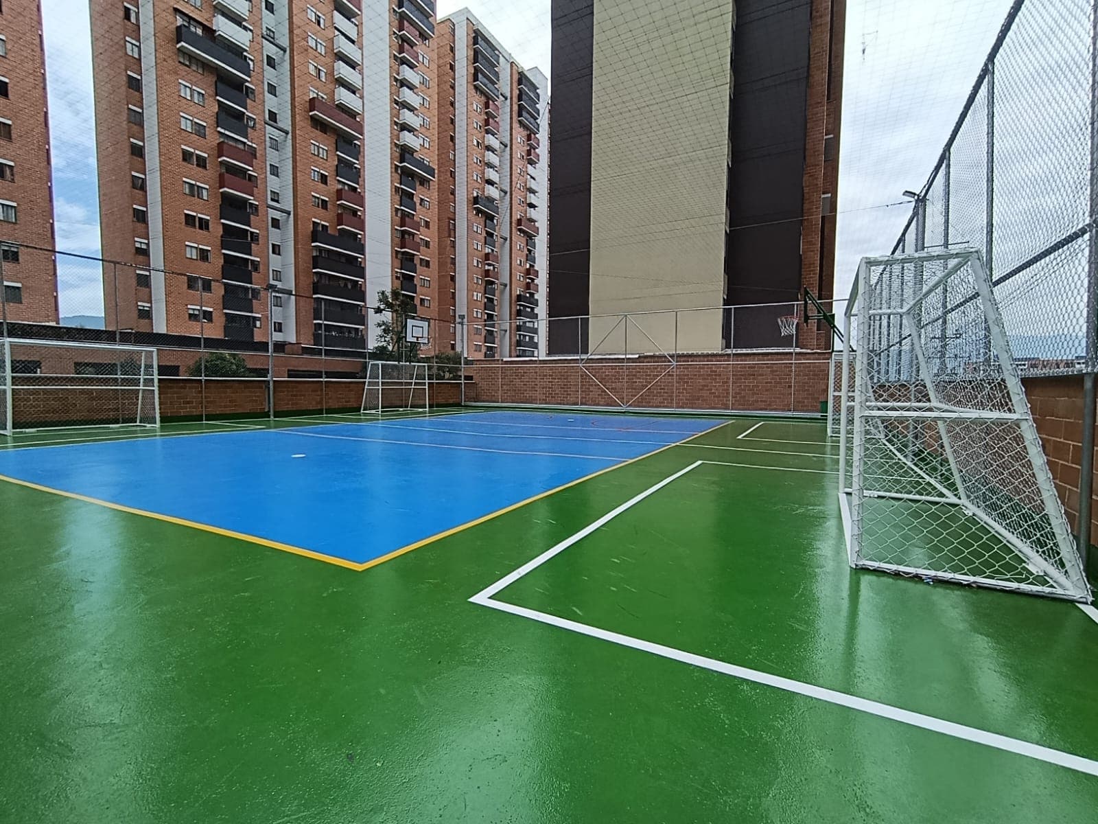 Apartamento en arriendo en La Ferreria, La Estrella — foto 2 de 19
