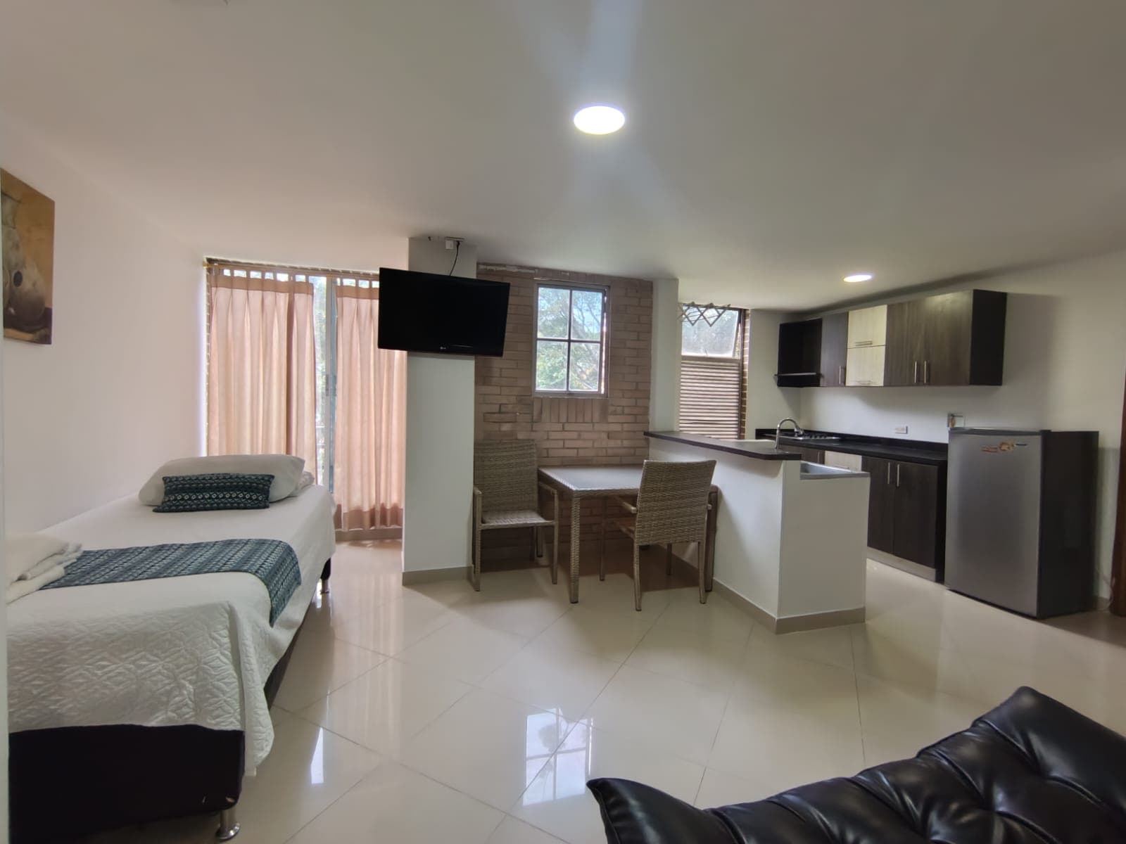 Apartamento en arriendo en Estadio, Laureles, Medellín — foto 3 de 14