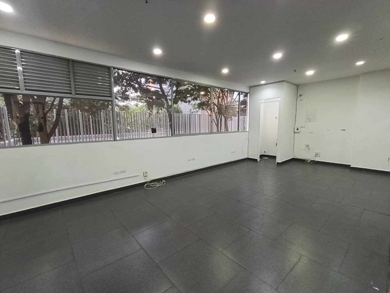 Local en arriendo en Las Palmas, Centro, Medellín — foto 3 de 12