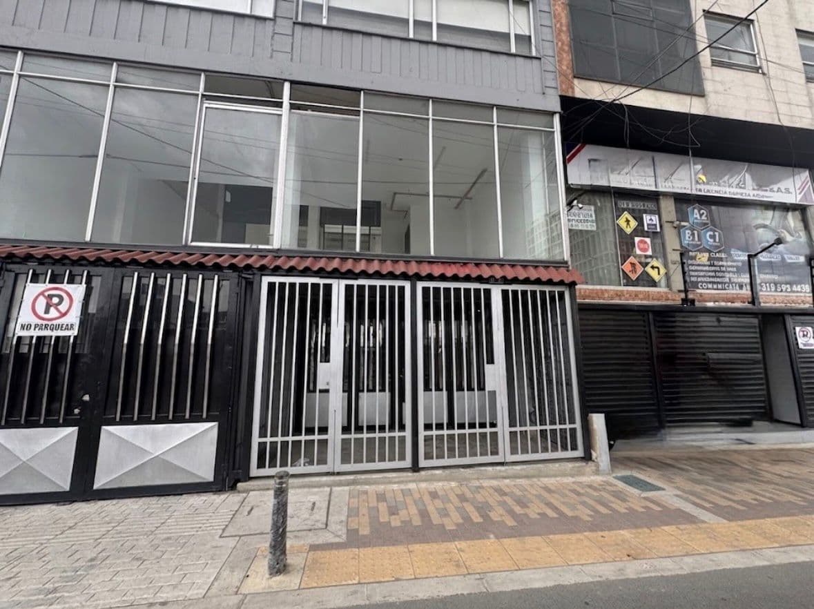 Local en arriendo en José Joaquín Vargas, Barrios Unidos, Bogotá, D.C. — foto 1 de 11