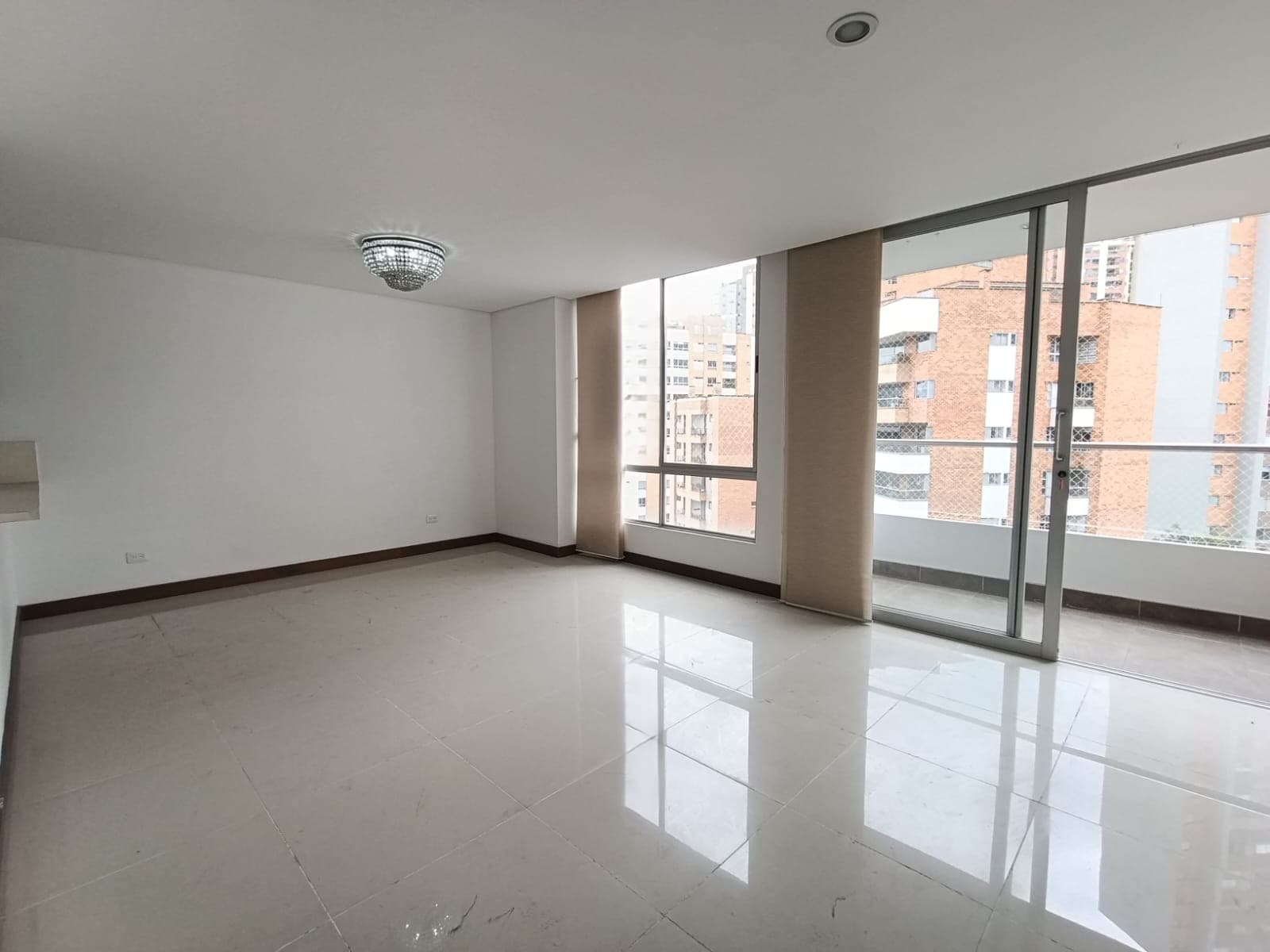 Apartamento en arriendo en Santa María De Los Ángeles, El Poblado, Medellín — foto 2 de 20