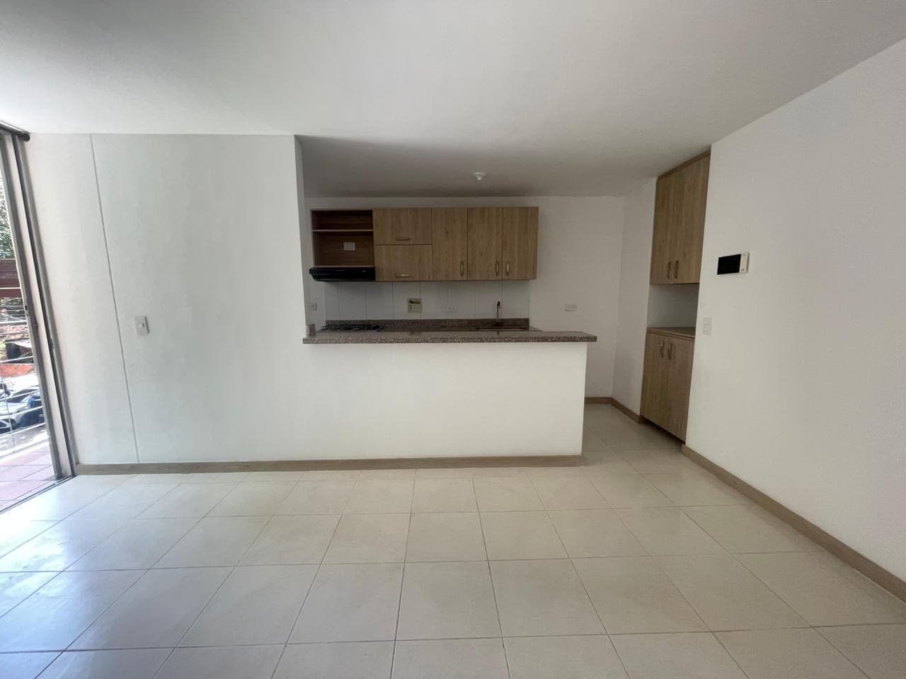 Apartamento en arriendo en La Palma, Belen, Medellín — foto 1 de 19