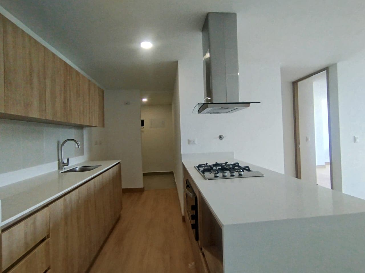 Apartaestudio en arriendo en El Porvenir Rio Negro, Rionegro — foto 2 de 12