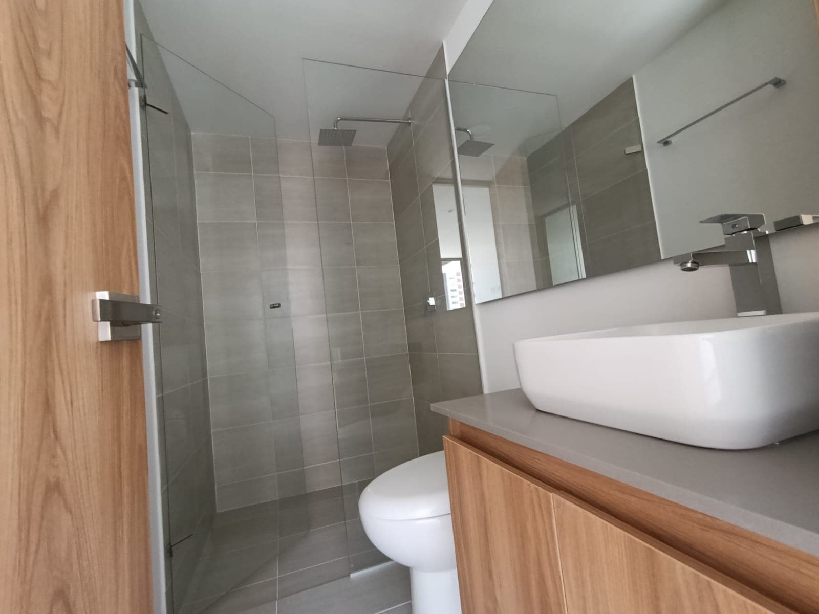 Apartamento en arriendo en Prados de Sabaneta — foto 3 de 20