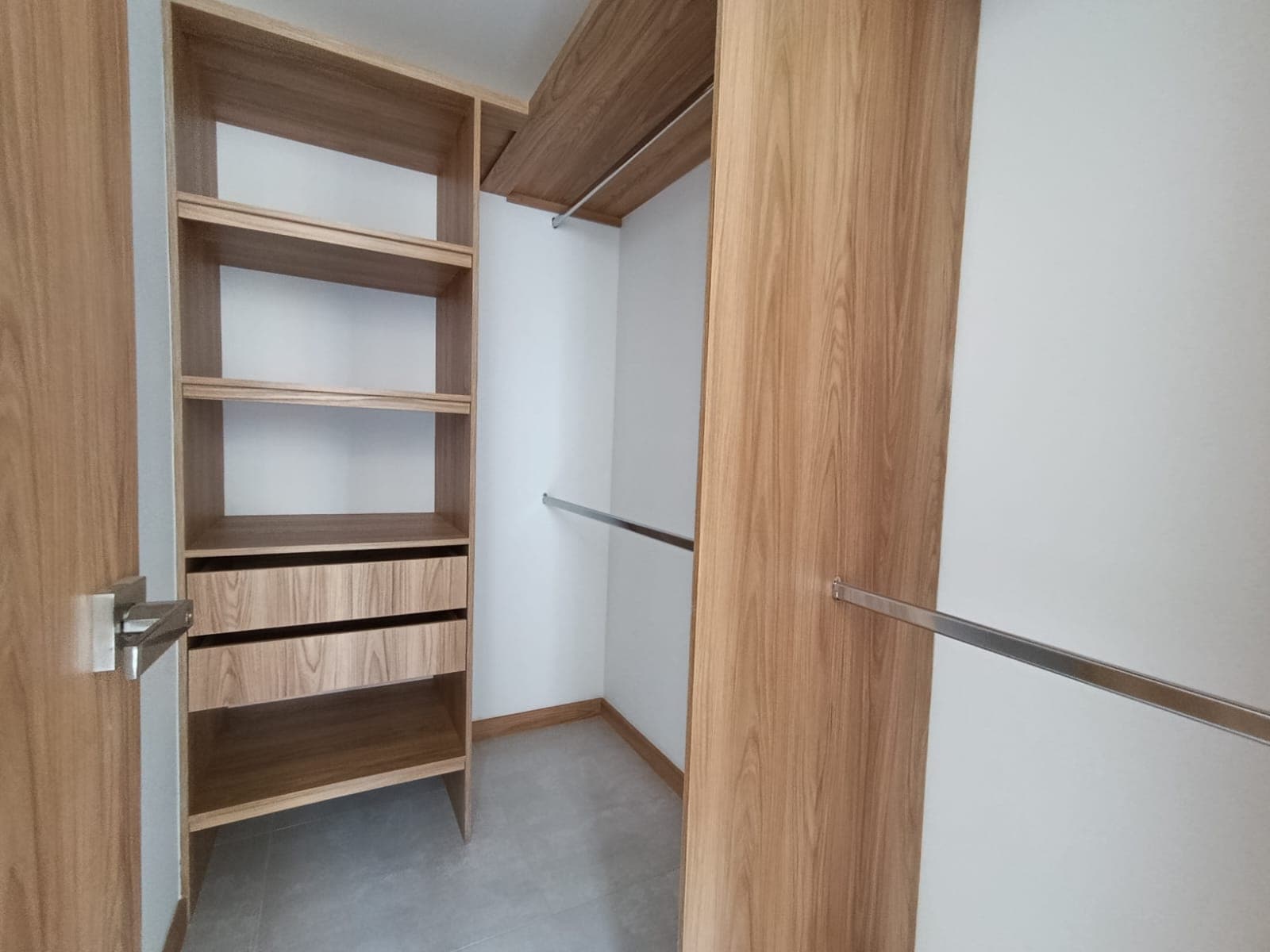 Apartamento en arriendo en Prados de Sabaneta — foto 2 de 14