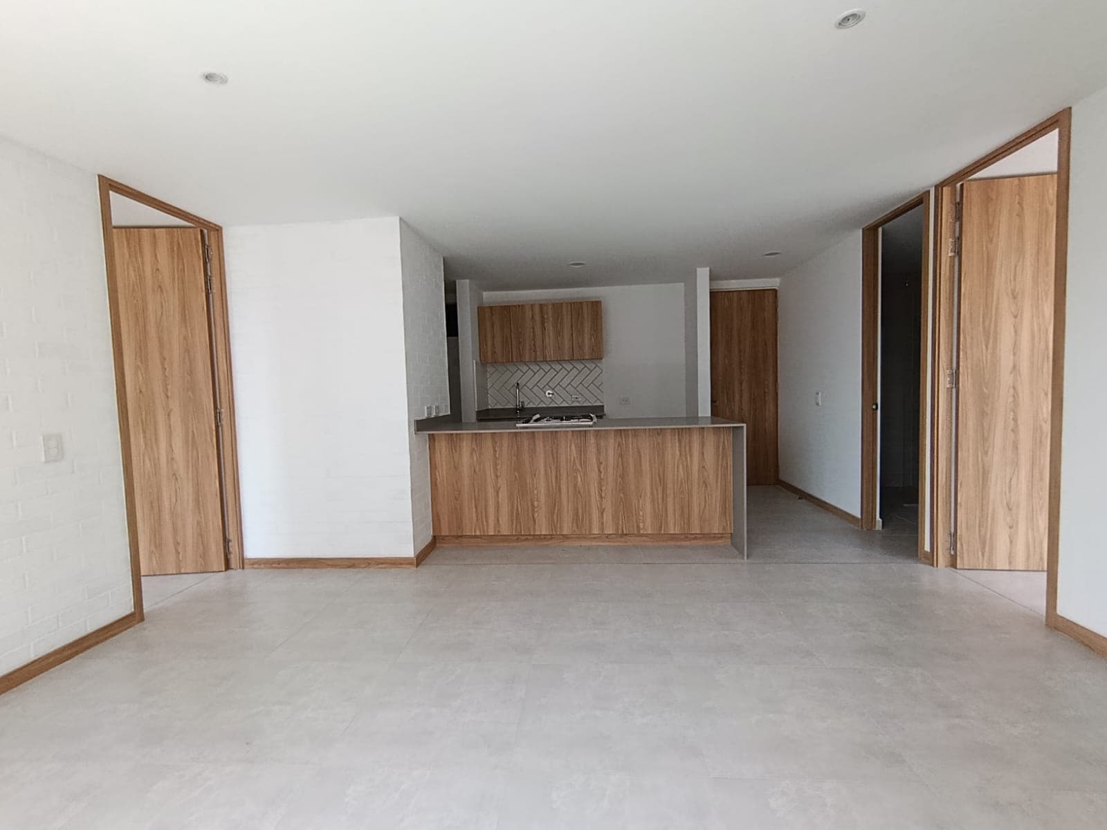 Apartamento en arriendo en Prados de Sabaneta — foto 4 de 14