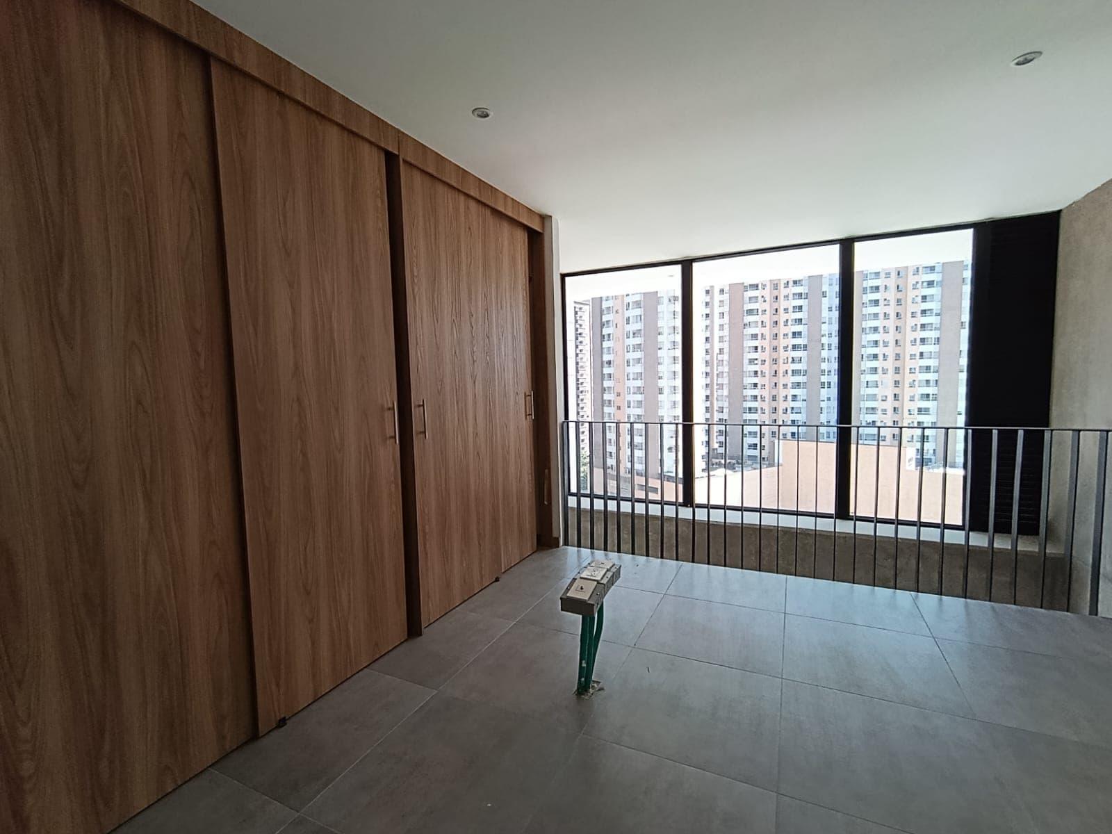 Apartaestudio en arriendo en Prados de Sabaneta — foto 3 de 14