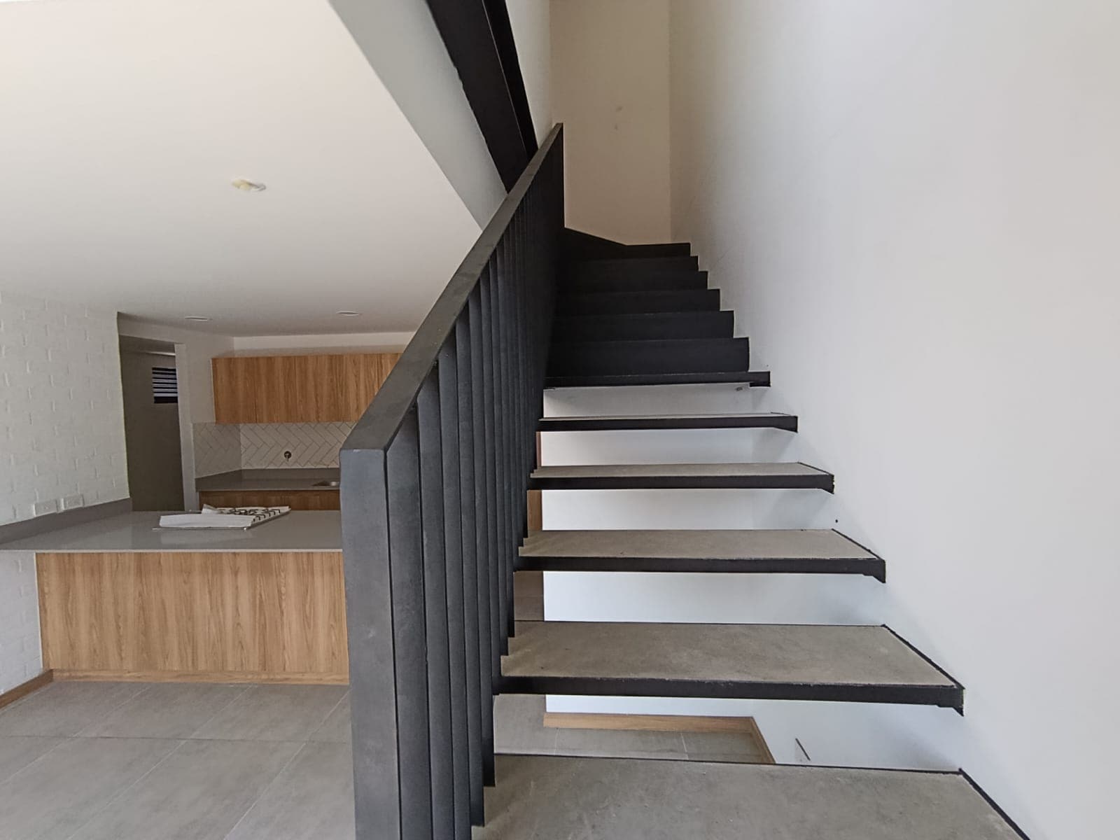 Apartaestudio en arriendo en Prados de Sabaneta — foto 5 de 14