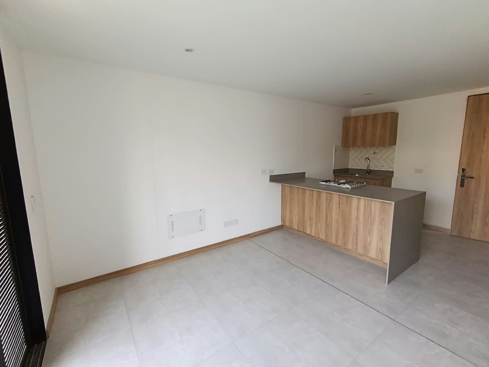 Apartamento en arriendo en Prados de Sabaneta — foto 5 de 19