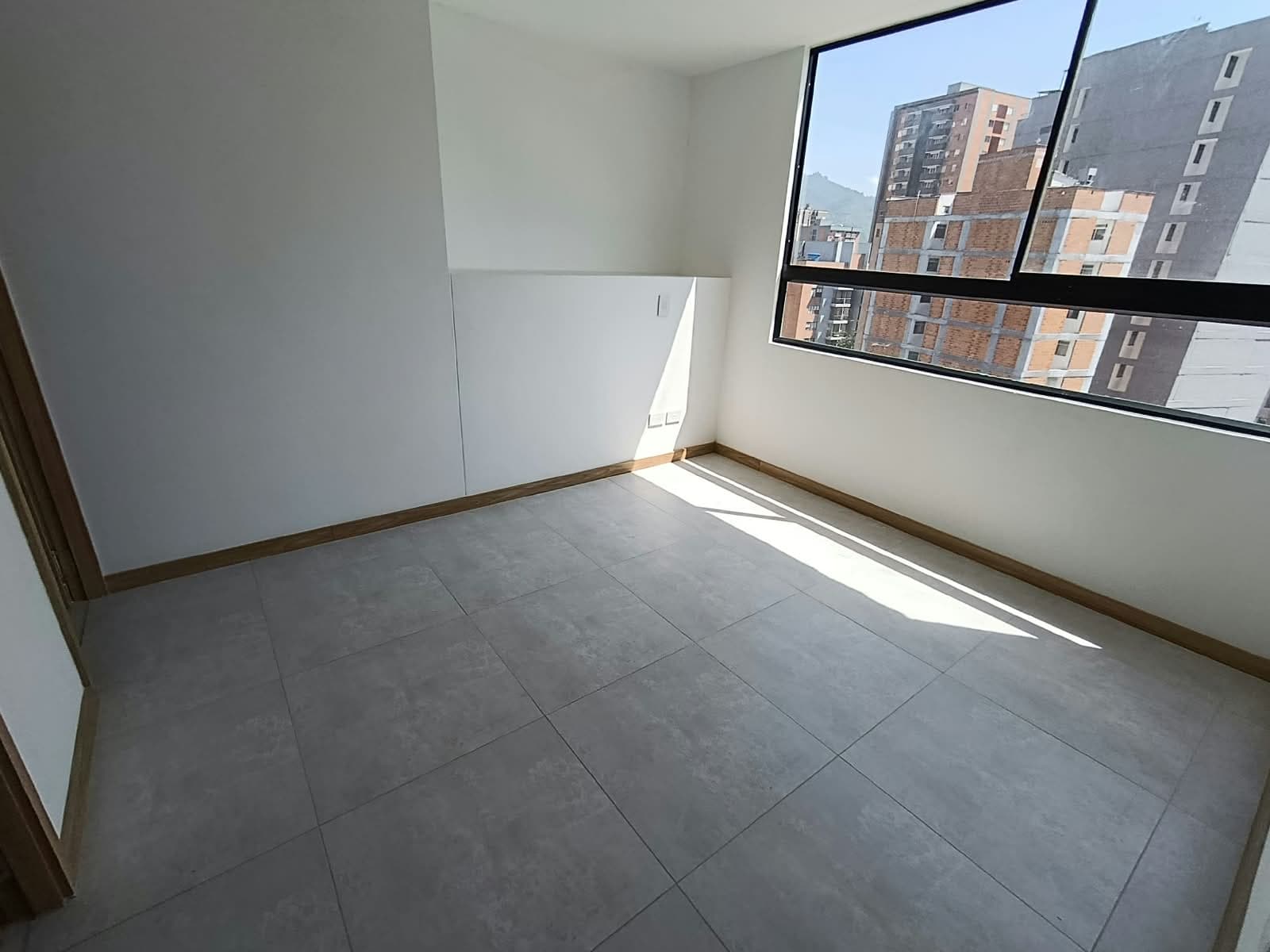 Apartamento en arriendo en Prados de Sabaneta — foto 4 de 20