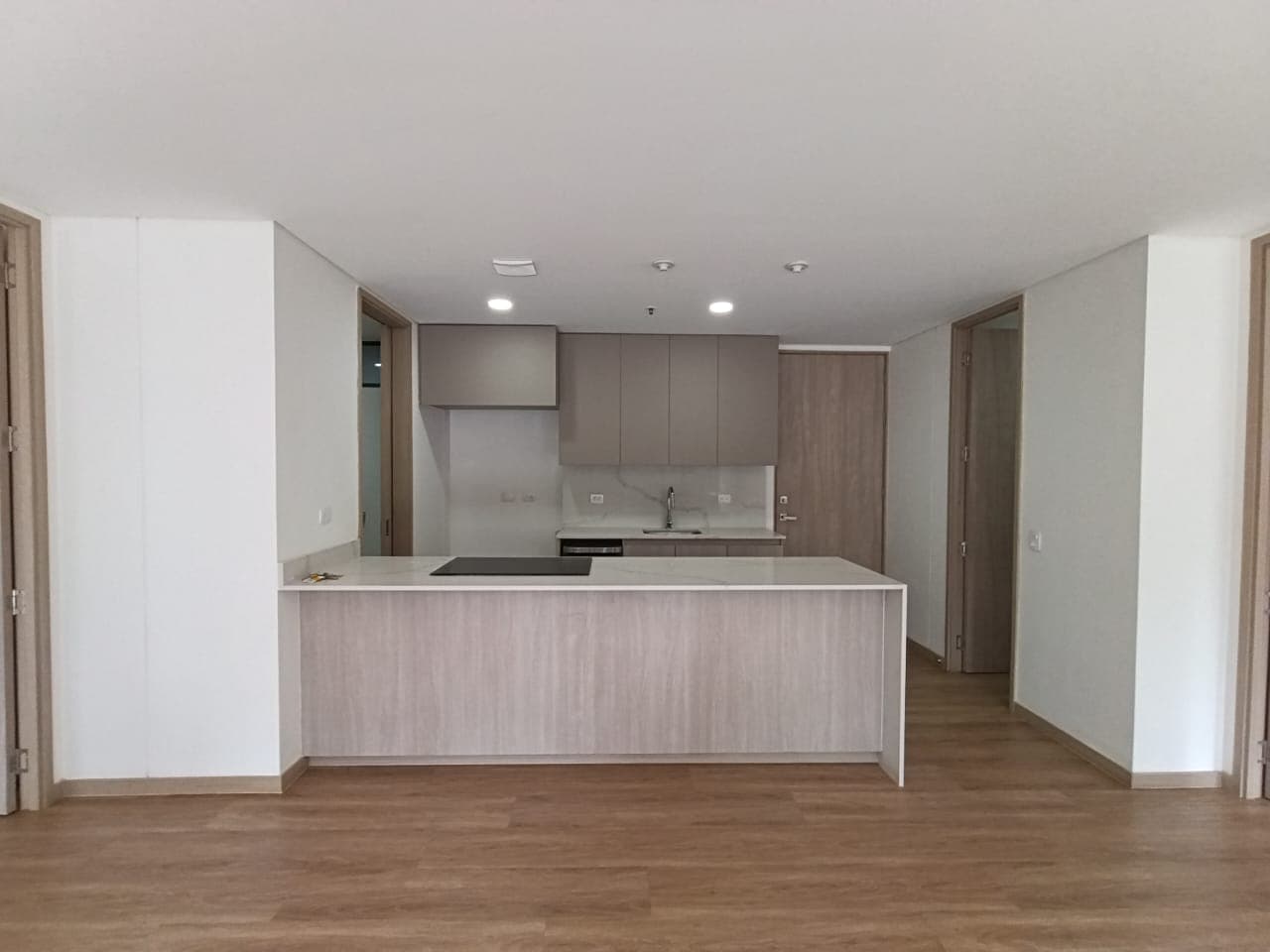 Apartamento en arriendo en Sajonia, Rionegro — foto 2 de 16