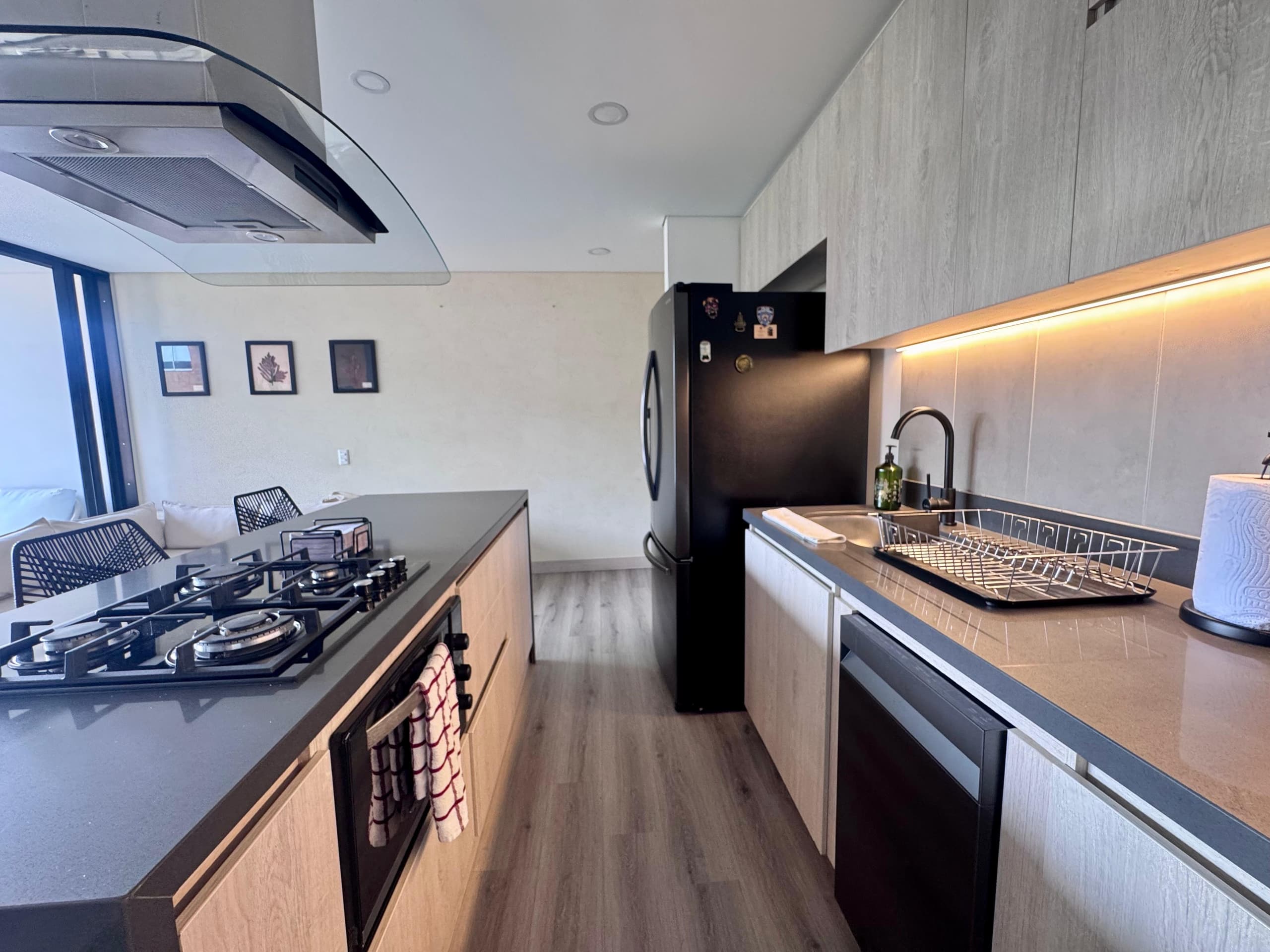 Apartamento en arriendo en Loma De Las Brujas, Envigado — foto 4 de 19