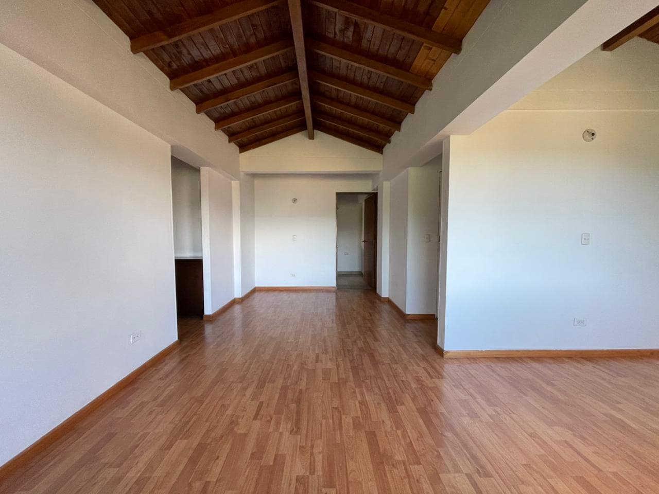 Apartamento en arriendo en La Loma De Los Bernal, Belen, Medellín — foto 3 de 19