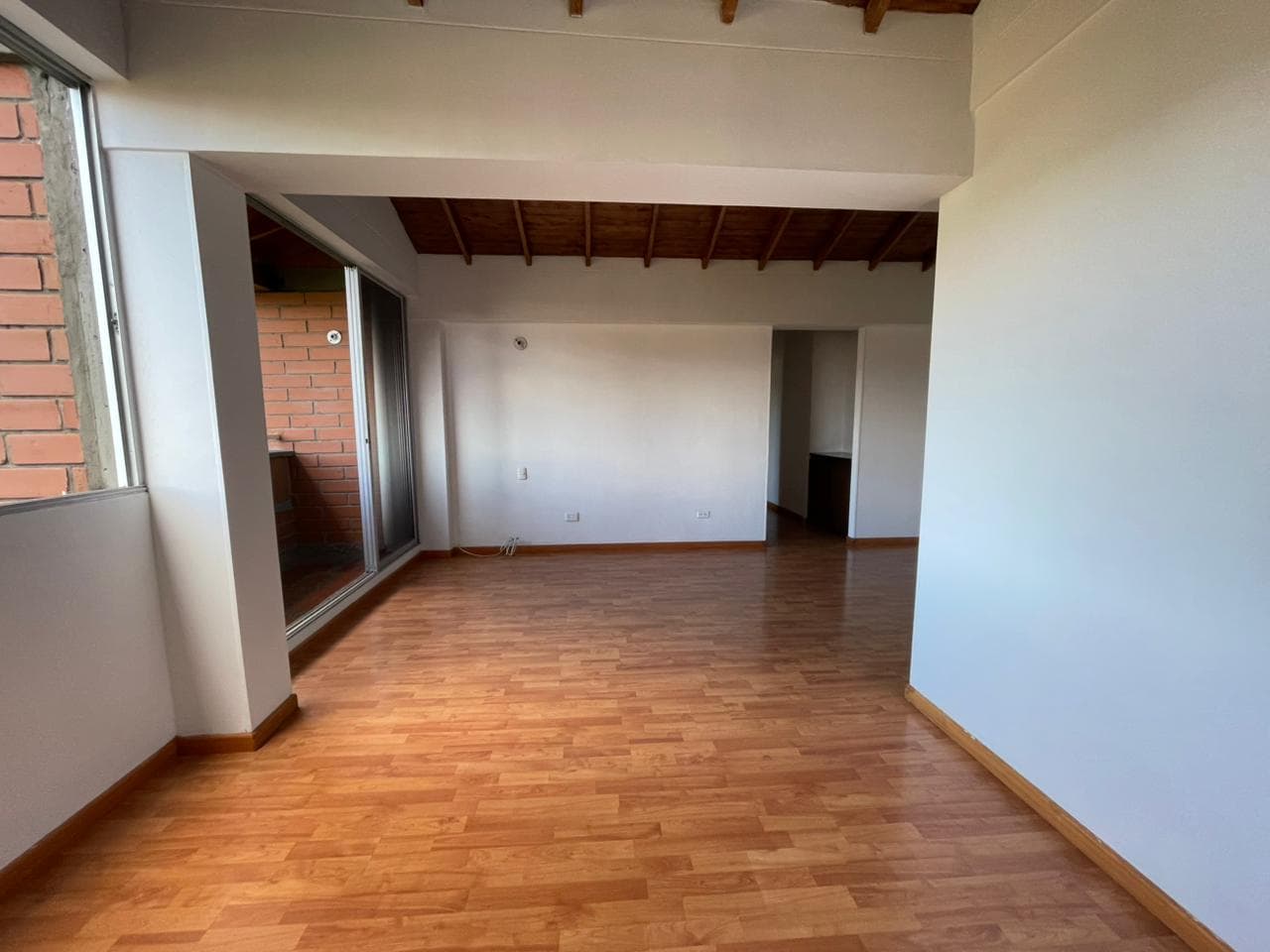 Apartamento en arriendo en La Loma De Los Bernal, Belen, Medellín — foto 4 de 19