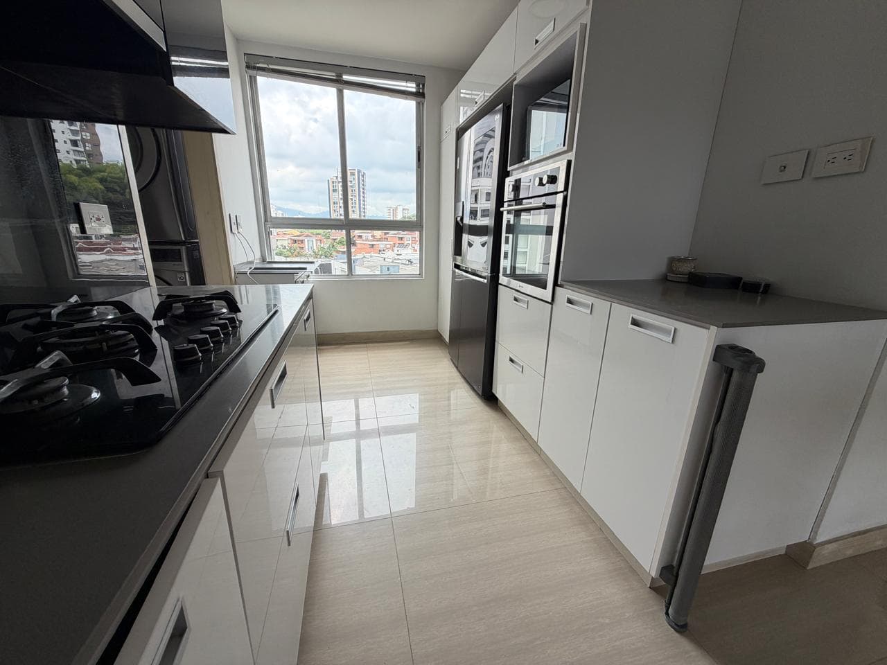 Apartamento en arriendo en Pinares, Pereira — foto 3 de 20