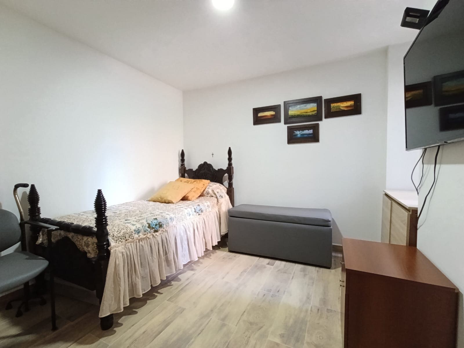 Apartamento en arriendo en Castropol, El Poblado, Medellín — foto 4 de 11