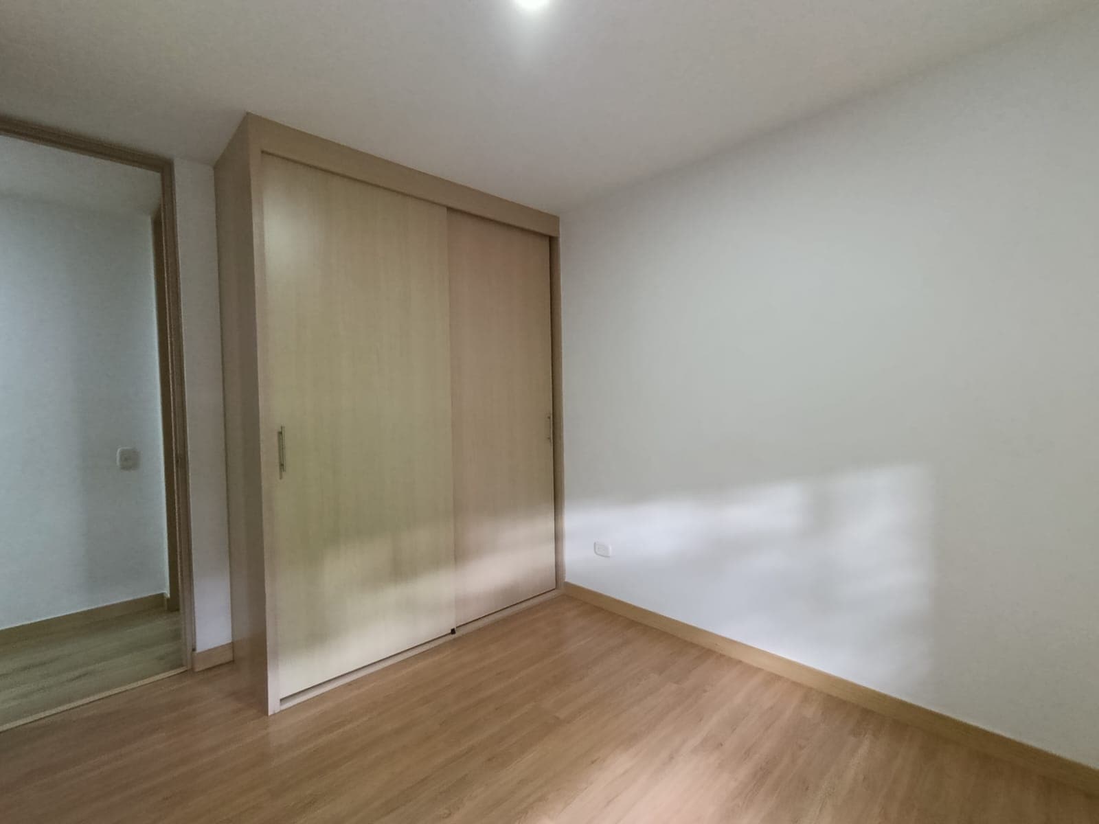 Apartamento en arriendo en Vegas de San Jose, Sabaneta — foto 2 de 20