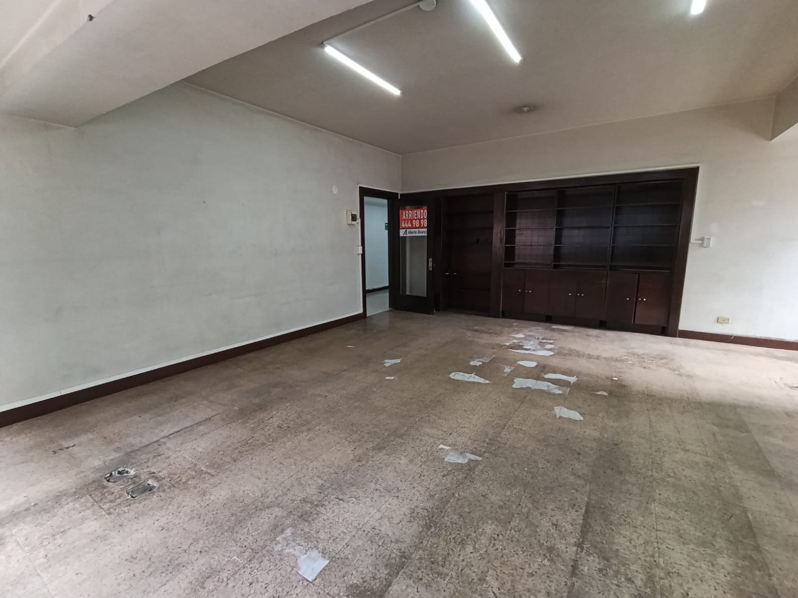 Oficina en arriendo en La Candelaria, Centro, Medellín — foto 4 de 9