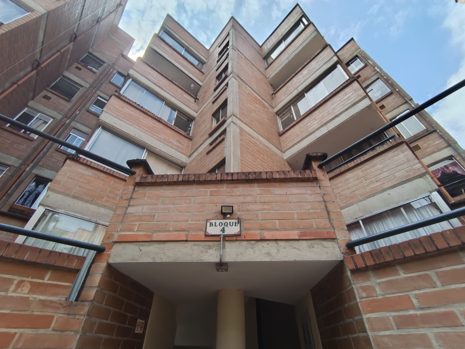 Apartamento en arriendo en Nueva Villa De Aburrá, Belen, Medellín — foto 1 de 18