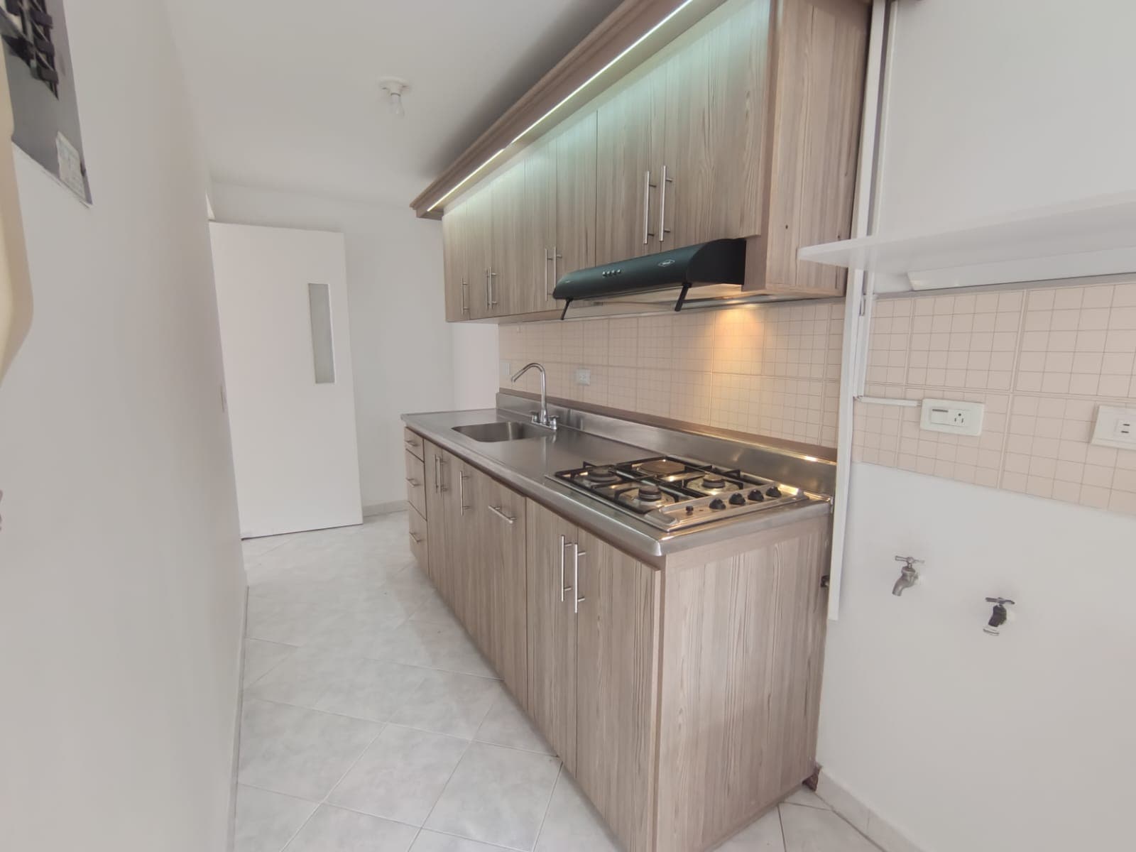 Apartamento en arriendo en Nueva Villa De Aburrá, Belen, Medellín — foto 3 de 18
