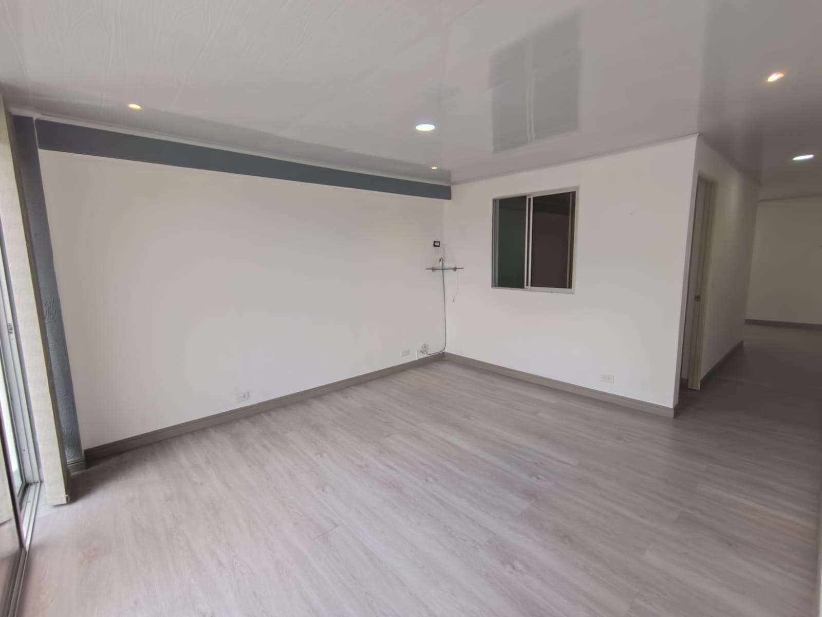 Apartamento en arriendo en Santa Mónica, La America, Medellín — foto 3 de 13