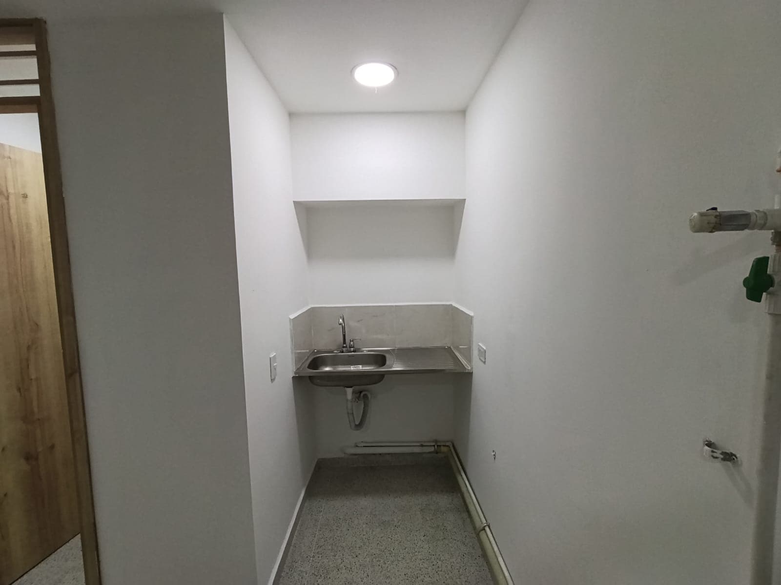Local en arriendo en San Jose Obrero, Bello — foto 3 de 8
