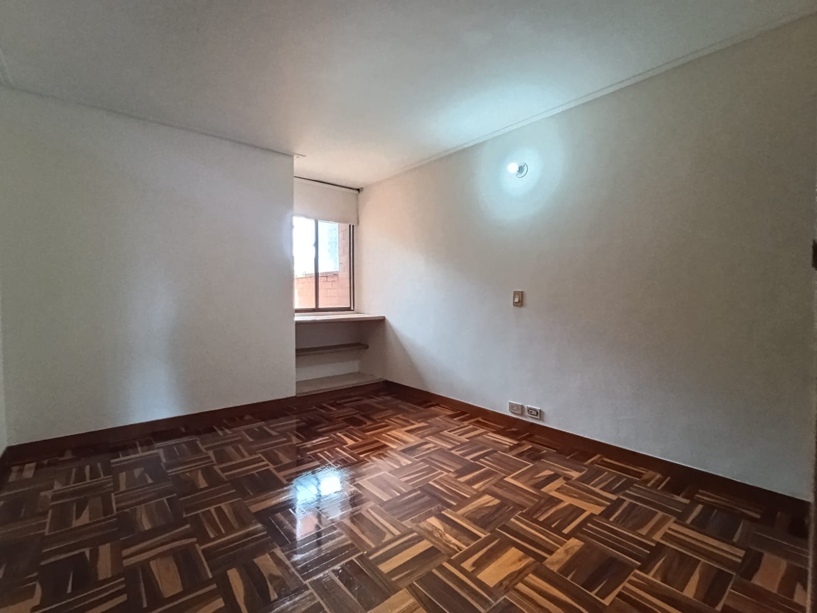 Apartamento en arriendo en Santa María De Los Ángeles, El Poblado, Medellín — foto 5 de 18