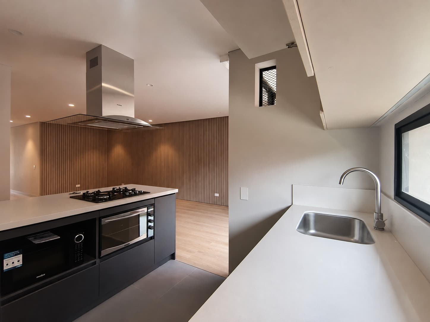 Apartamento en arriendo en Conquistadores, Laureles, Medellín — foto 5 de 17