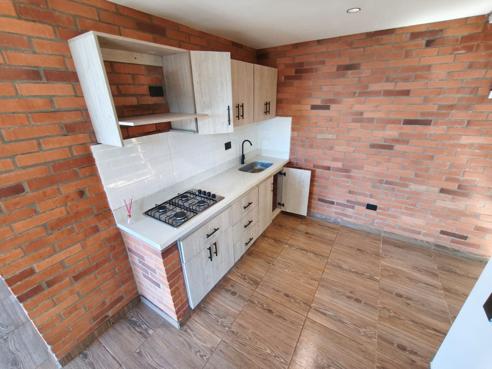 Casa Vivienda en arriendo en San Cristobal Antioquia — foto 3 de 12