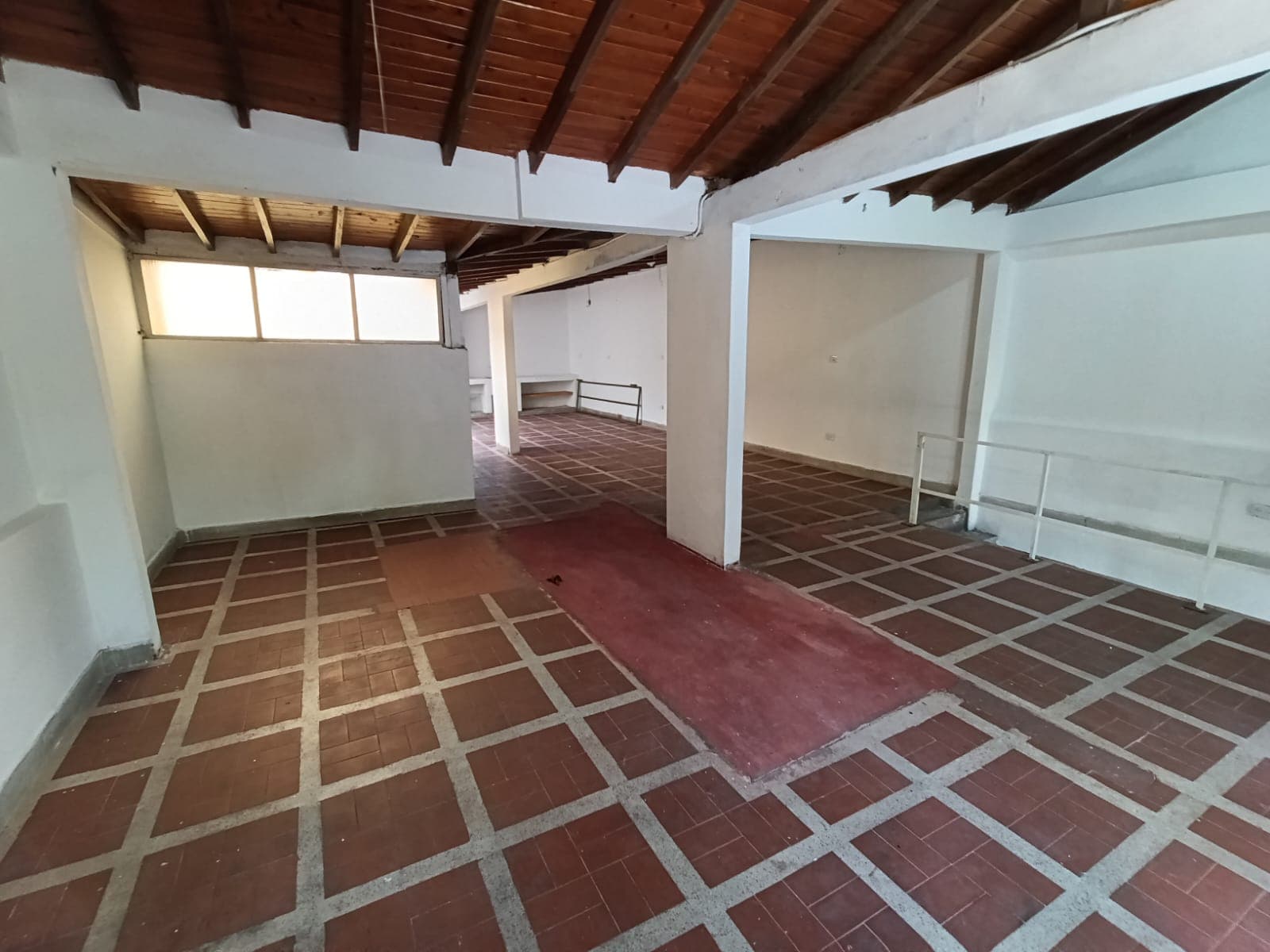 Bodega en arriendo en El Salvador, Centro, Medellín — foto 5 de 12
