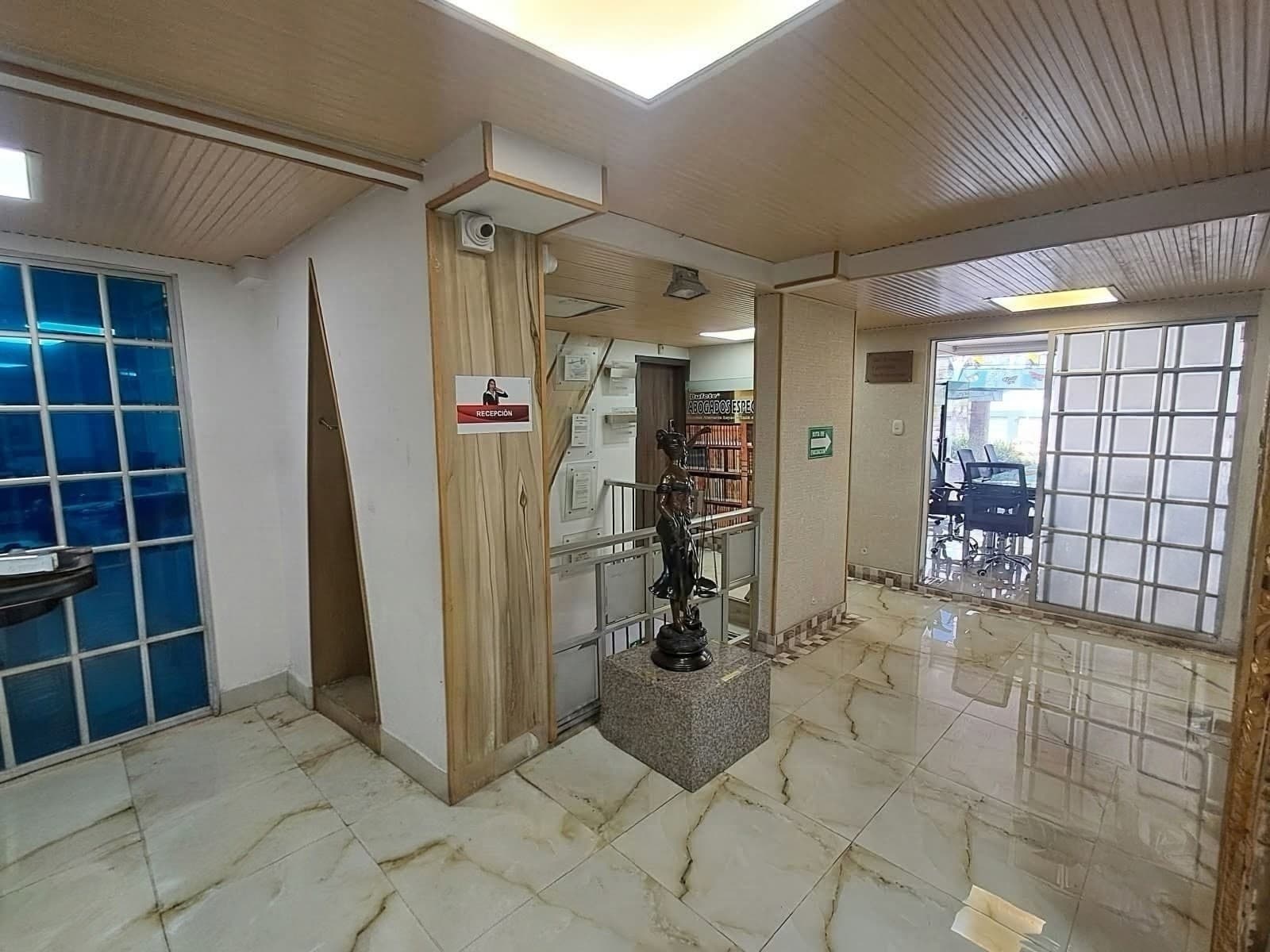 Oficina en arriendo en Pinares, Pereira — foto 1 de 9