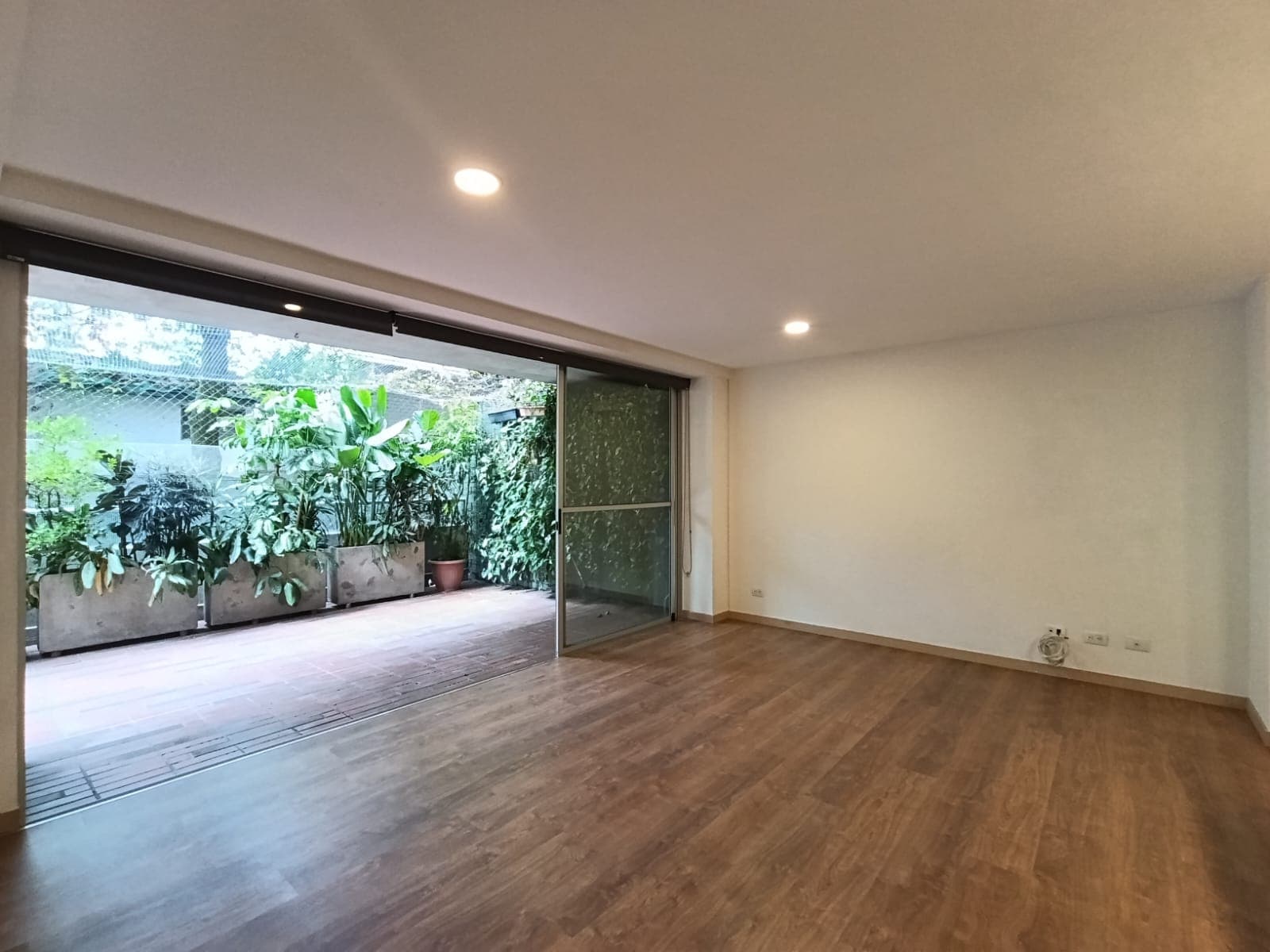 Apartamento en arriendo en Santa María De Los Ángeles, El Poblado, Medellín — foto 4 de 19