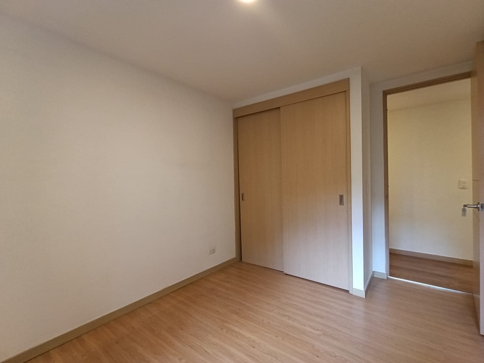 Apartamento en arriendo en Santa María De Los Ángeles, El Poblado, Medellín — foto 5 de 19