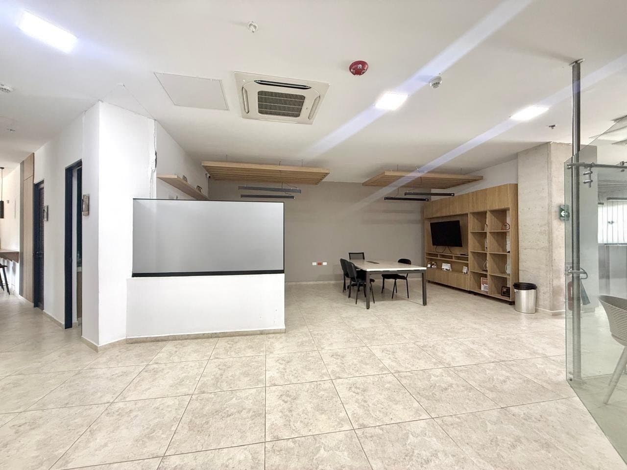Oficina en arriendo en Av Sur, Pereira — foto 4 de 10