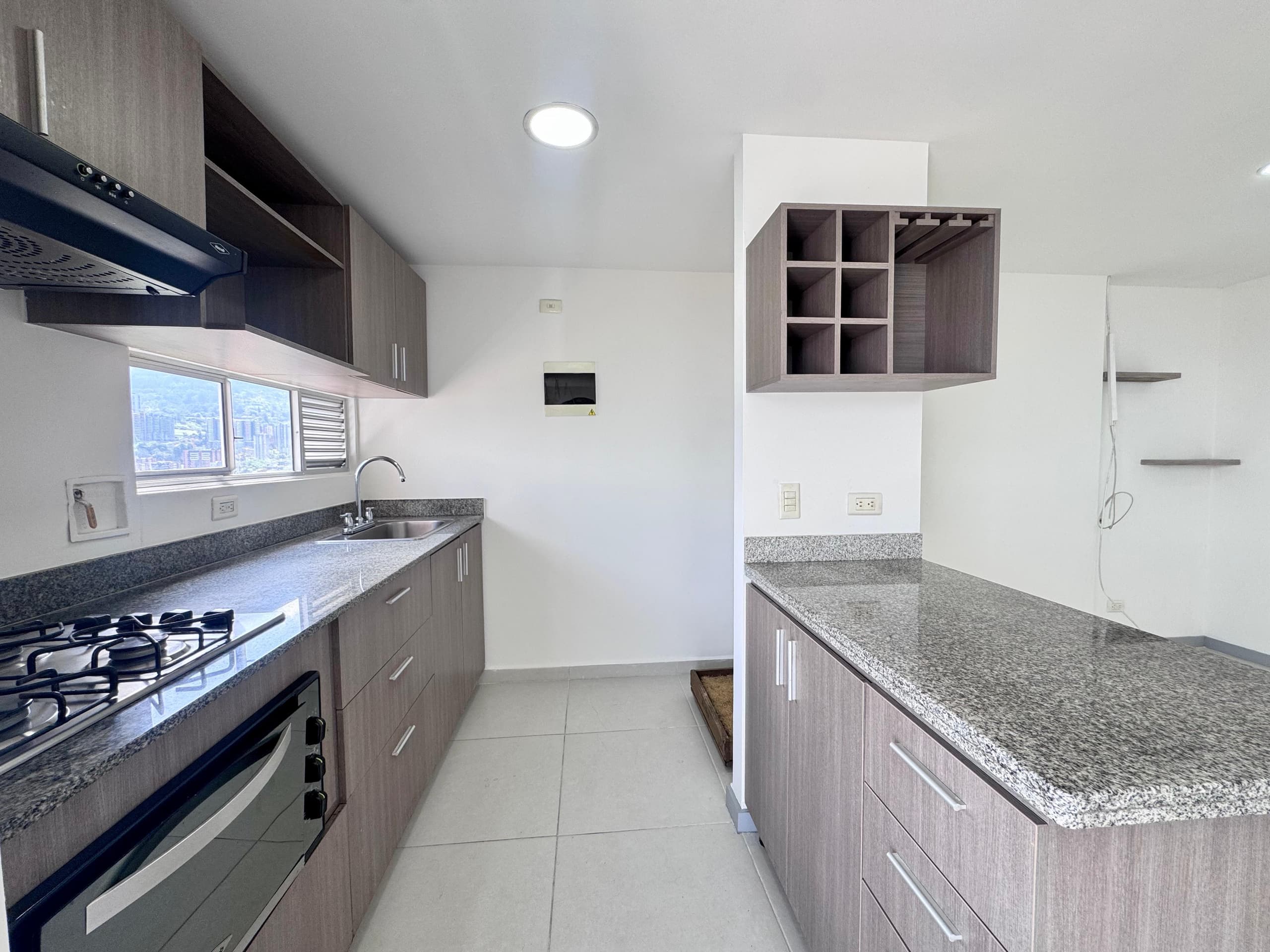Apartamento en arriendo en Las Antillas, Envigado — foto 5 de 18
