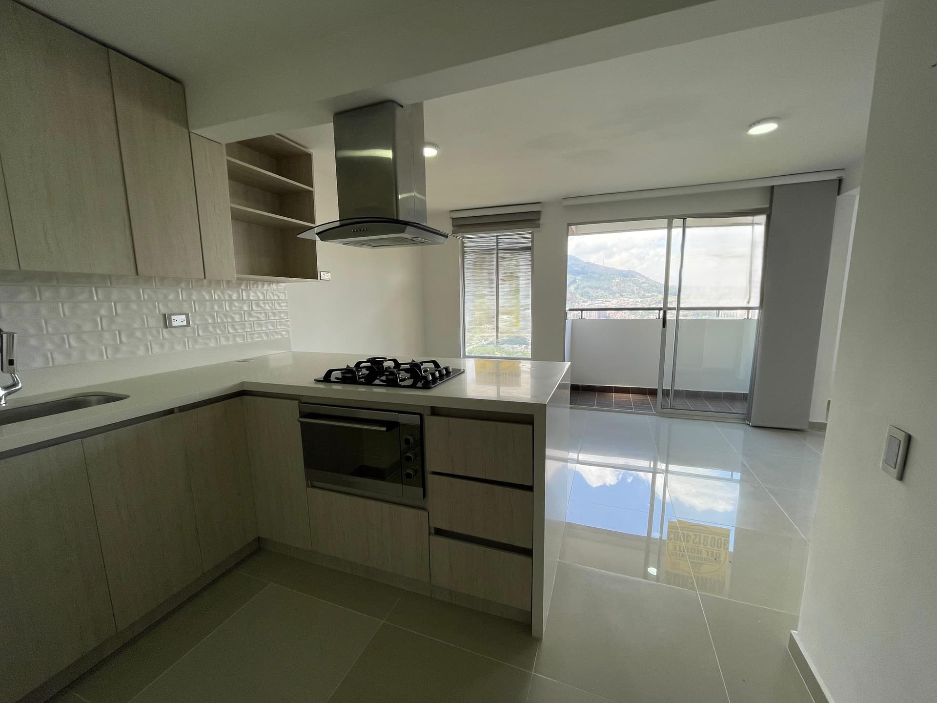 Apartamento en arriendo en Navarra, Bello — foto 1 de 12