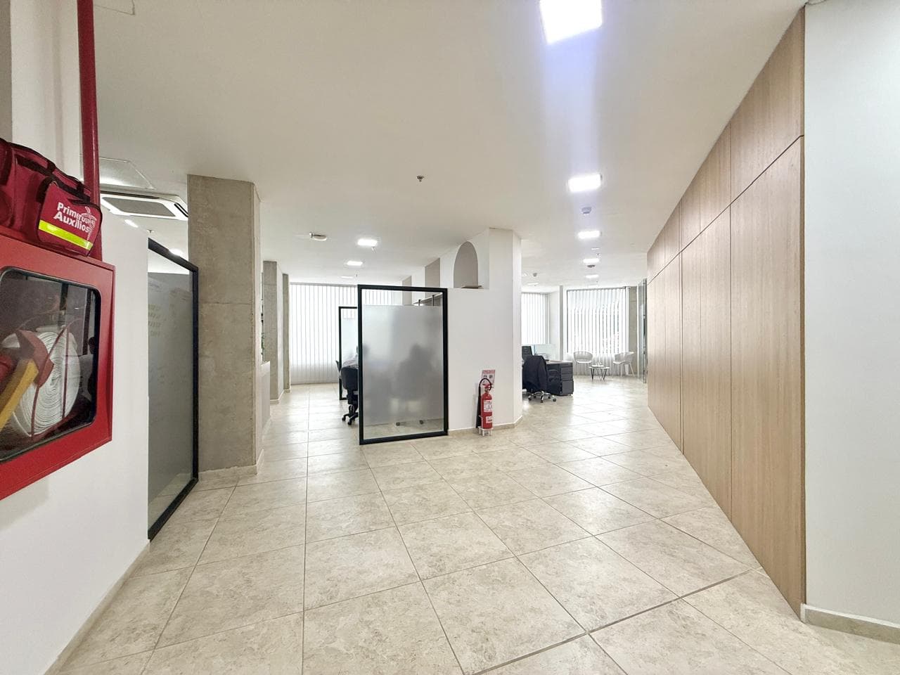 Oficina en arriendo en Av Sur, Pereira — foto 4 de 11